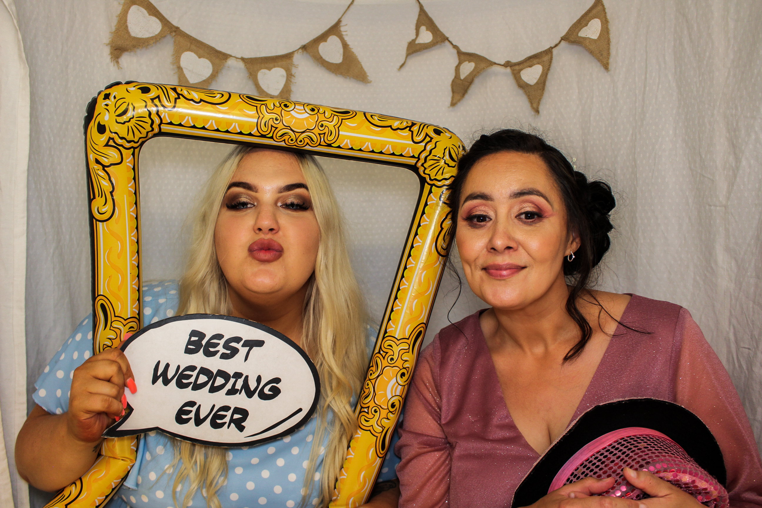 Laura & Deji's Wedding | View more photos from the event at gallery.capturecube.co.uk/u/Capture-Cube/Laura-Dejis-Wedding