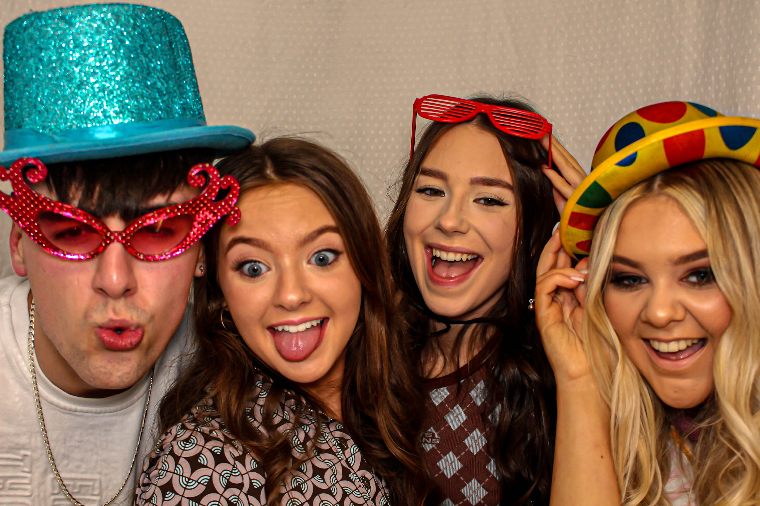 Lucy's 18th Birthday Party | View more photos from the event at gallery.capturecube.co.uk/u/Capture-Cube/Lucys-18th-Birthday-Party