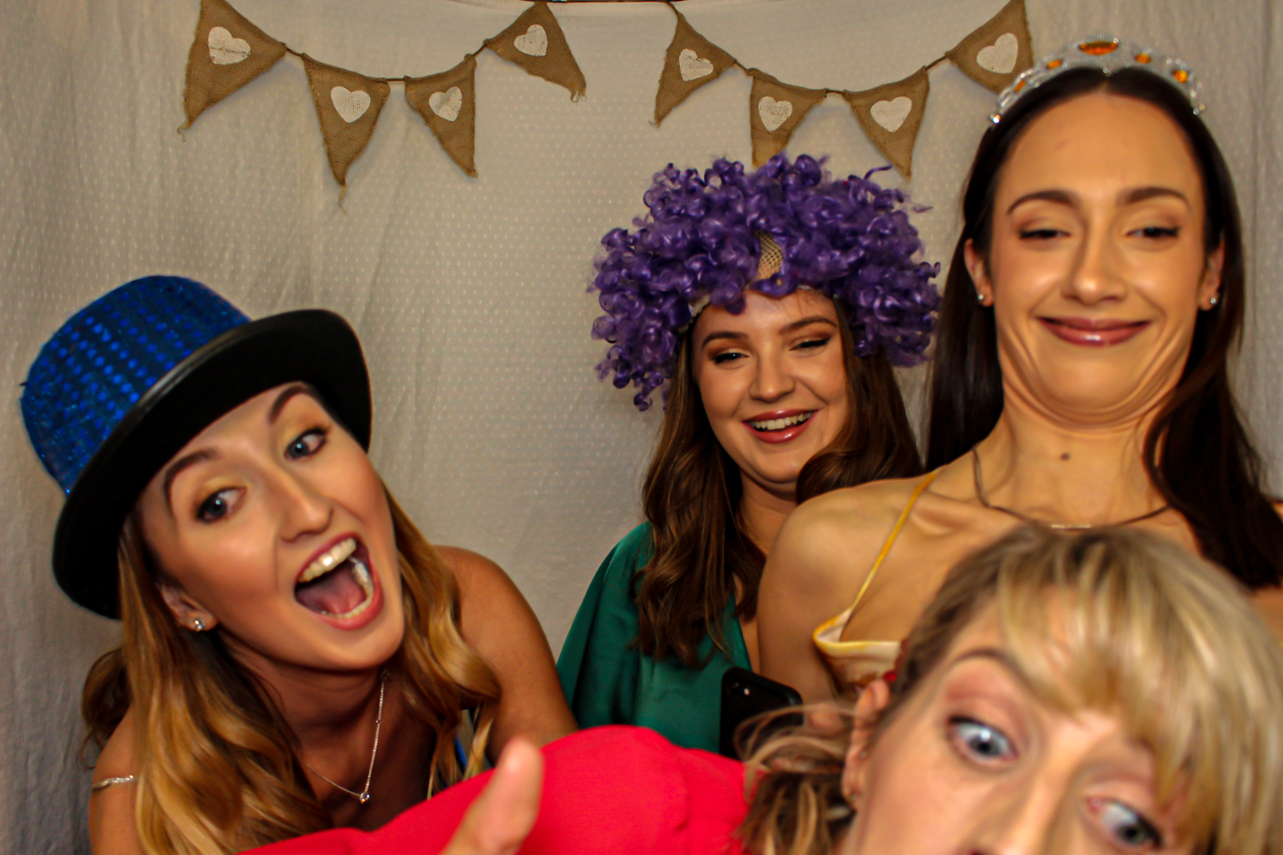 Niamh & Brendan's Wedding | View more photos from the event at gallery.capturecube.co.uk/u/Capture-Cube/Niamh-Brendans-Wedding