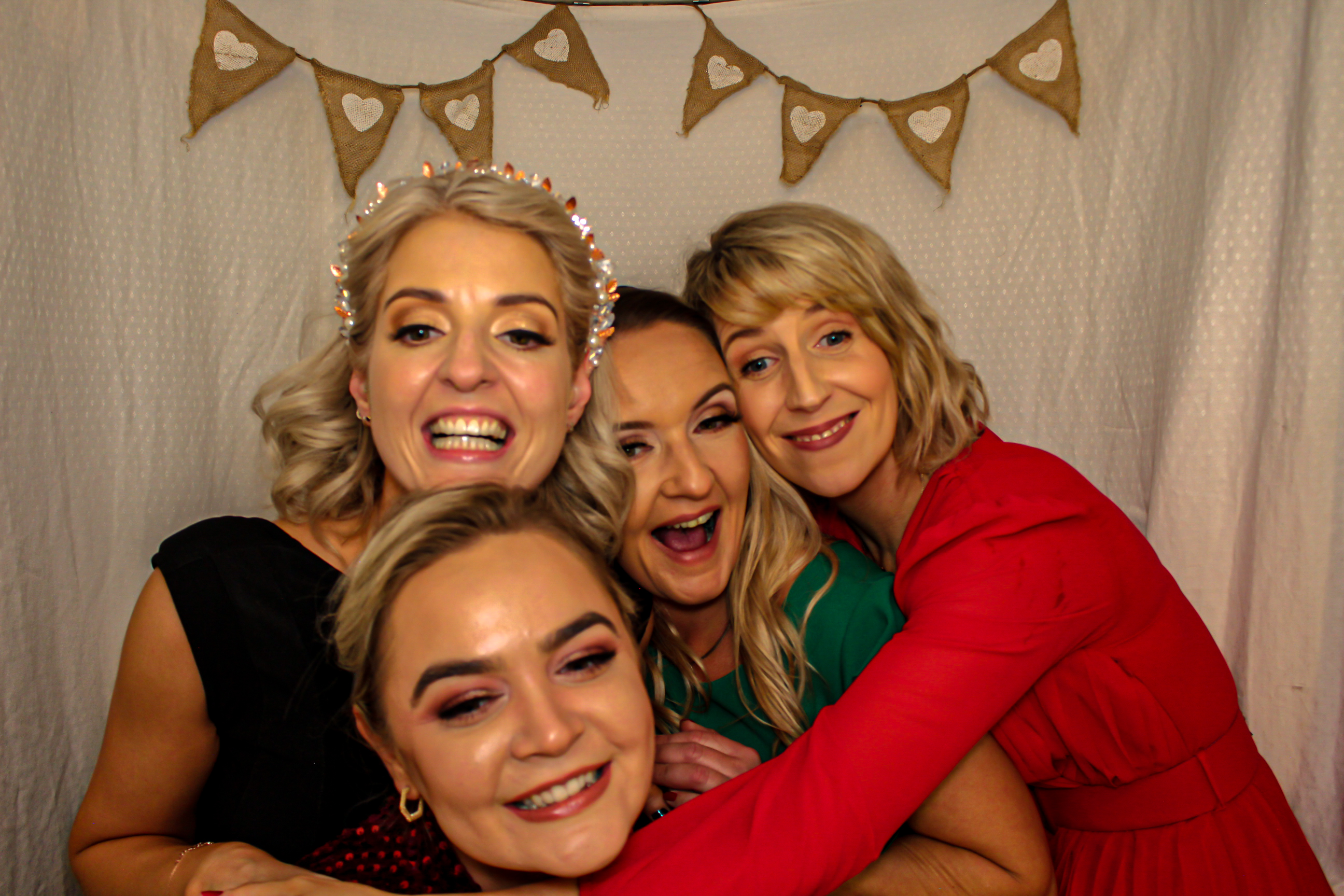 Niamh & Brendan's Wedding | View more photos from the event at gallery.capturecube.co.uk/u/Capture-Cube/Niamh-Brendans-Wedding