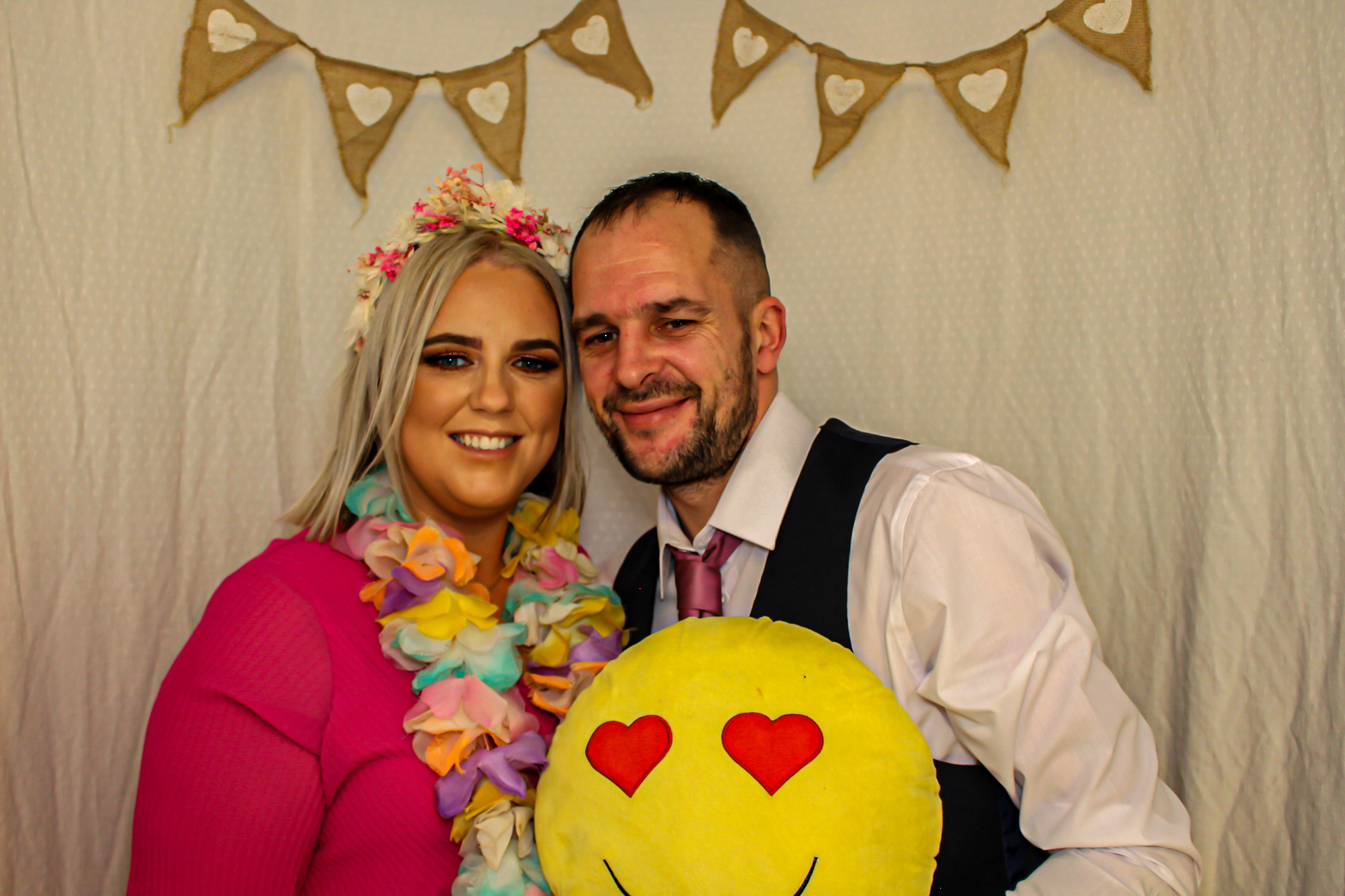 Niamh & Shaun's Wedding | View more photos from the event at gallery.capturecube.co.uk/u/Capture-Cube/Niamh-Shauns-Wedding