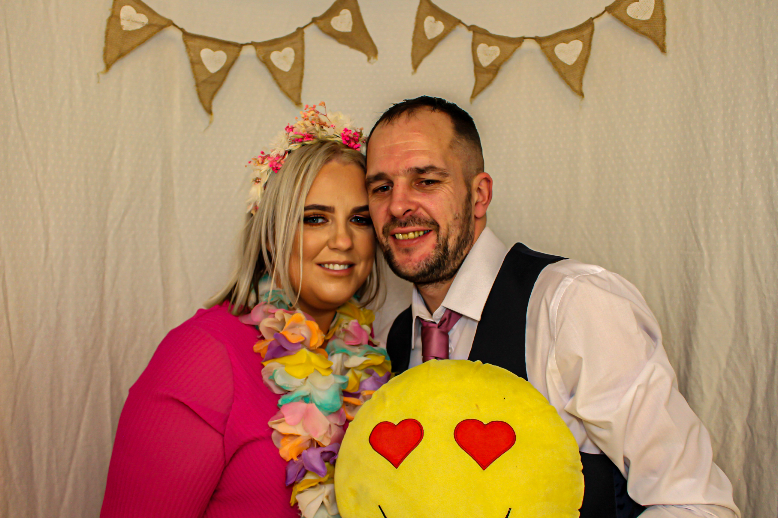Niamh & Shaun's Wedding | View more photos from the event at gallery.capturecube.co.uk/u/Capture-Cube/Niamh-Shauns-Wedding