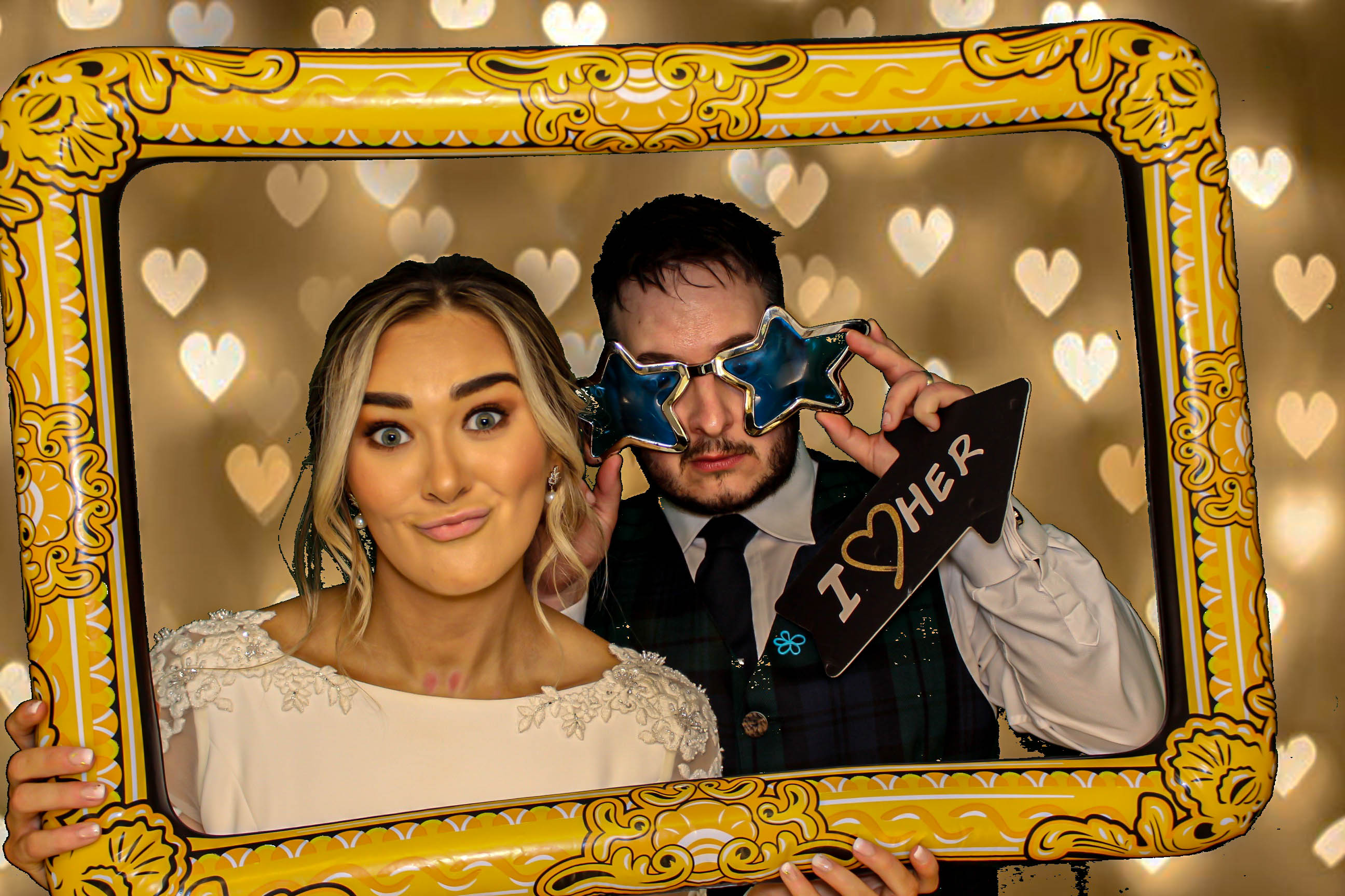 Ruth & Matthew's Wedding | View more photos from the event at gallery.capturecube.co.uk/u/Capture-Cube/Ruth-Matthews-Wedding