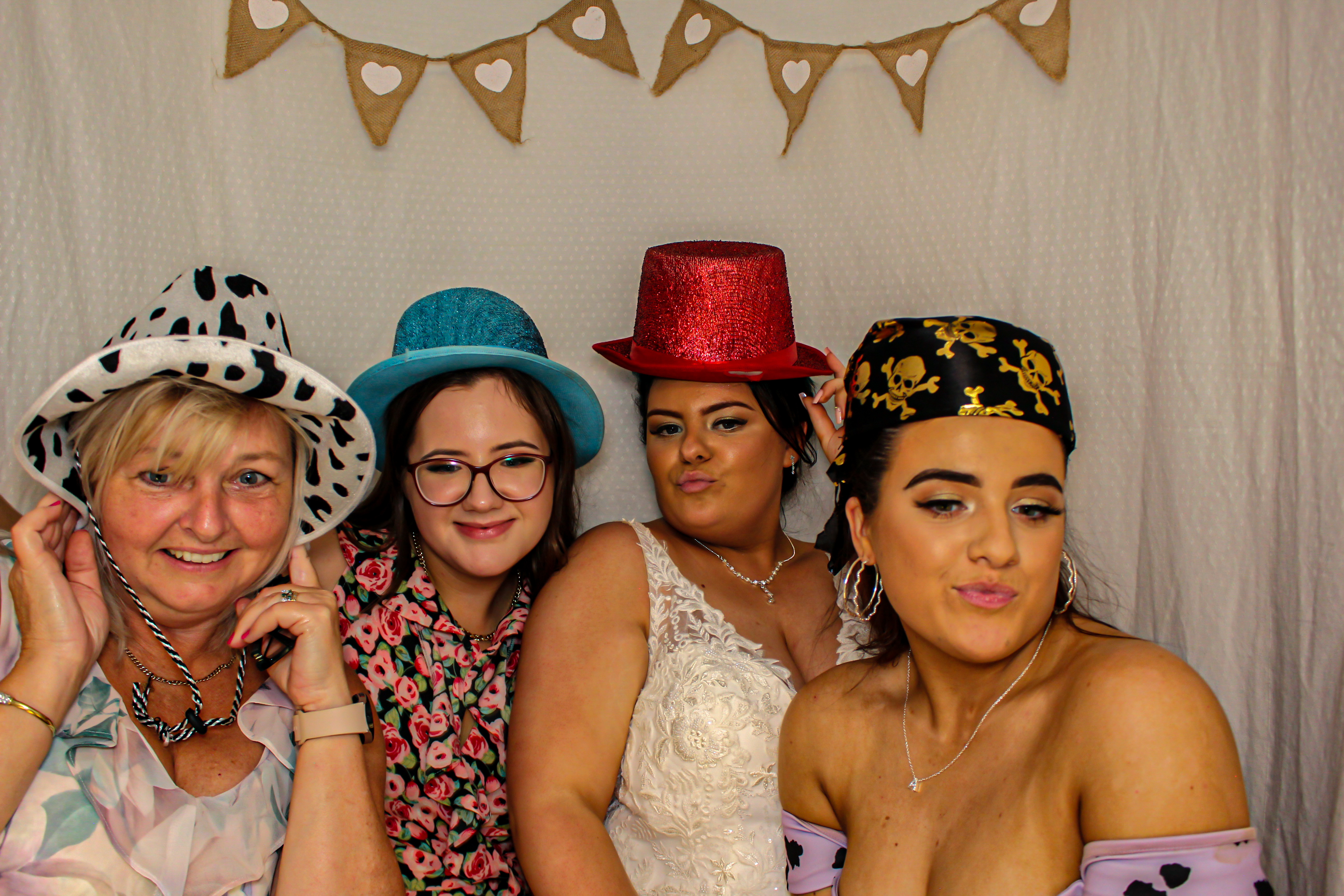 Alana & John's Wedding | View more photos from the event at gallery.capturecube.co.uk/u/Capture-Cube/Alana-Johns-Wedding