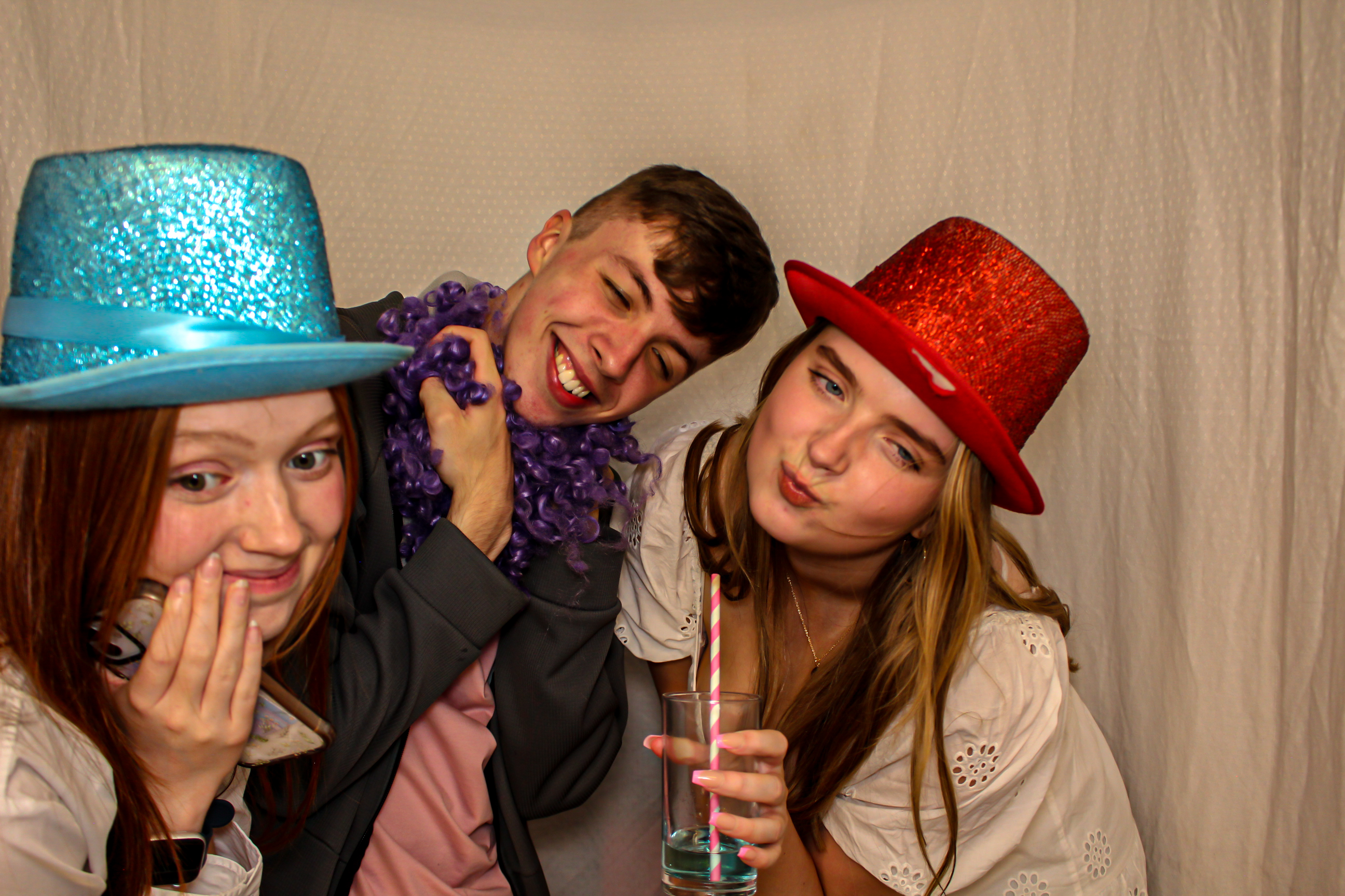 Catherine & Niamh's 18th Birthday Party | View more photos from the event at gallery.capturecube.co.uk/u/Capture-Cube/Catherine-Niamhs-18th-Birthday-Party