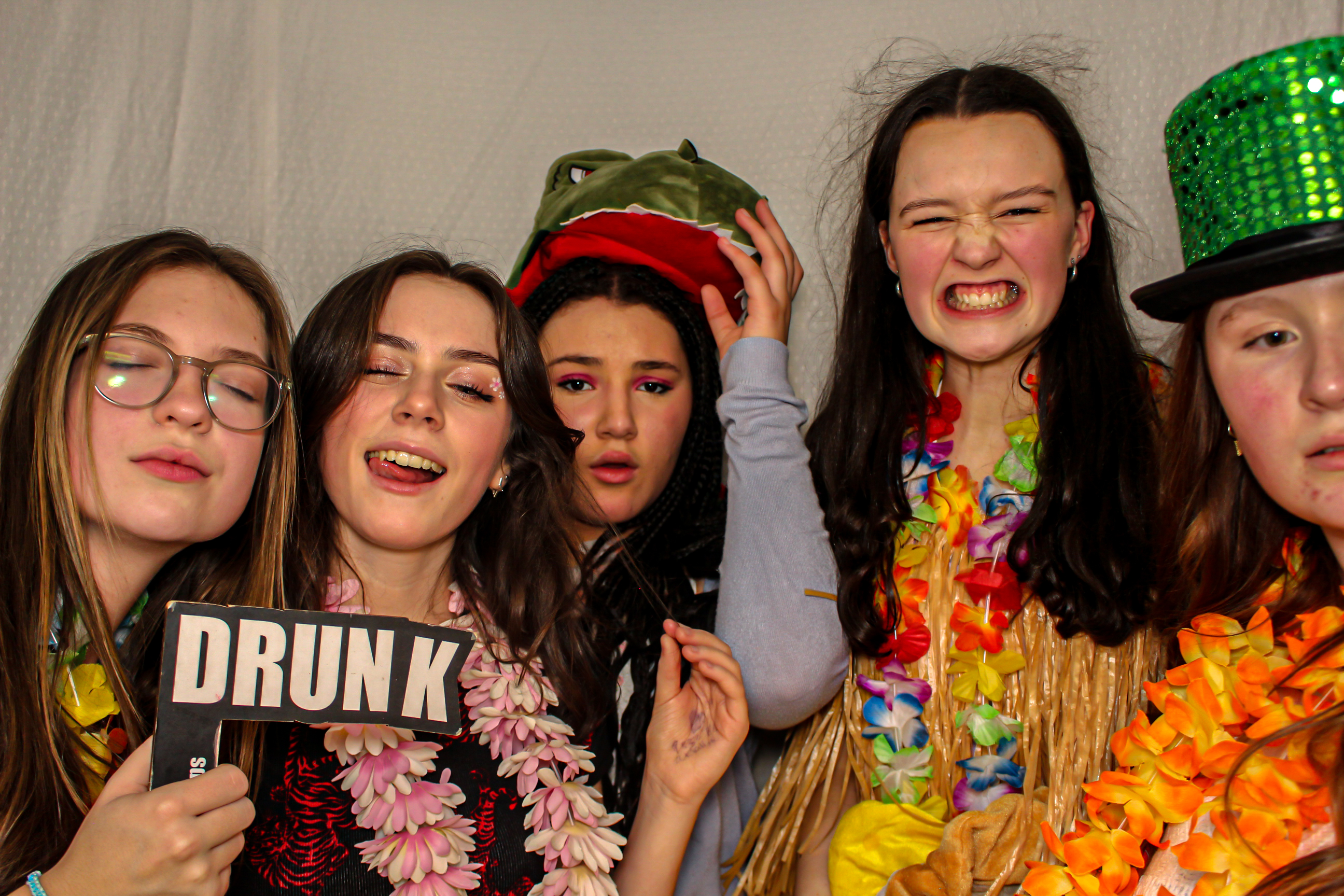 Connie's 16th Birthday Party | View more photos from the event at gallery.capturecube.co.uk/u/Capture-Cube/Connies-16th-Birthday-Party
