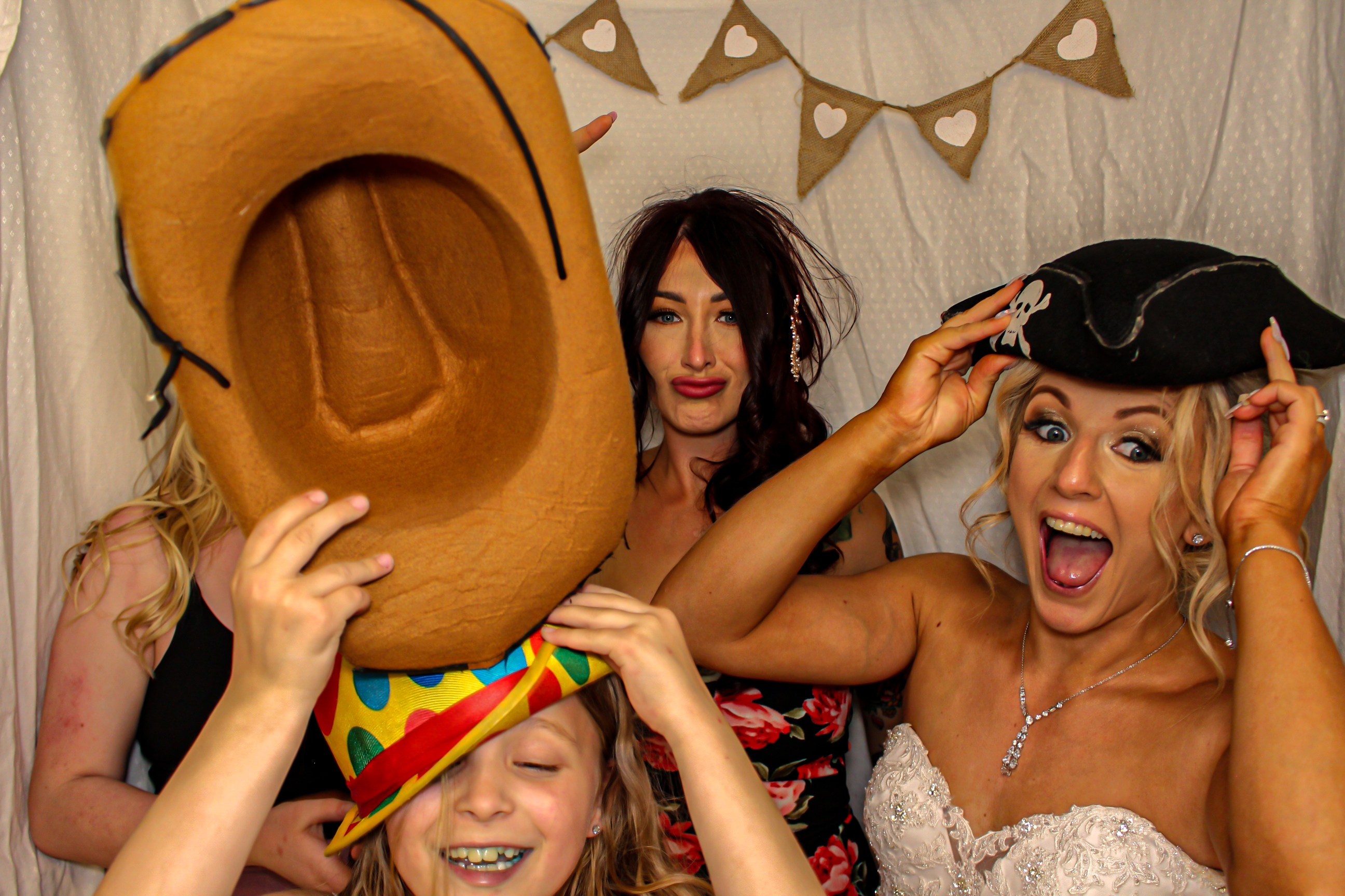 Jenni & Jonny's Wedding | View more photos from the event at gallery.capturecube.co.uk/u/Capture-Cube/Jenni-Jonnys-Wedding