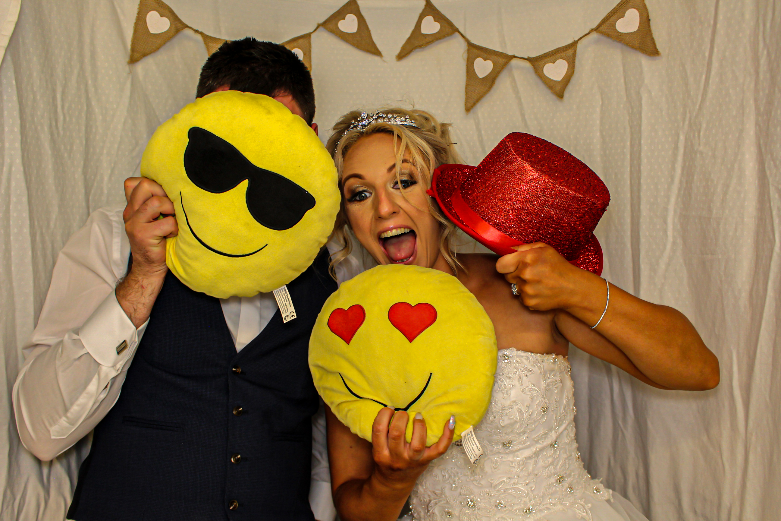 Jenni & Jonny's Wedding | View more photos from the event at gallery.capturecube.co.uk/u/Capture-Cube/Jenni-Jonnys-Wedding