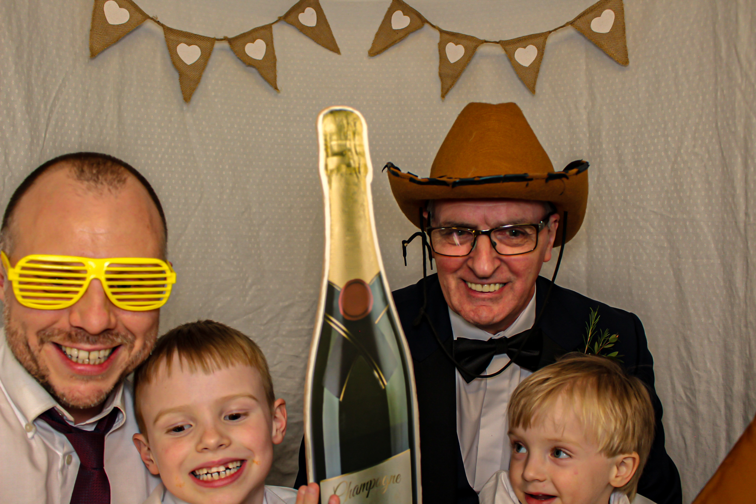 Ruth & Dan's Wedding | View more photos from the event at gallery.capturecube.co.uk/u/Capture-Cube/Ruth-Dans-Wedding