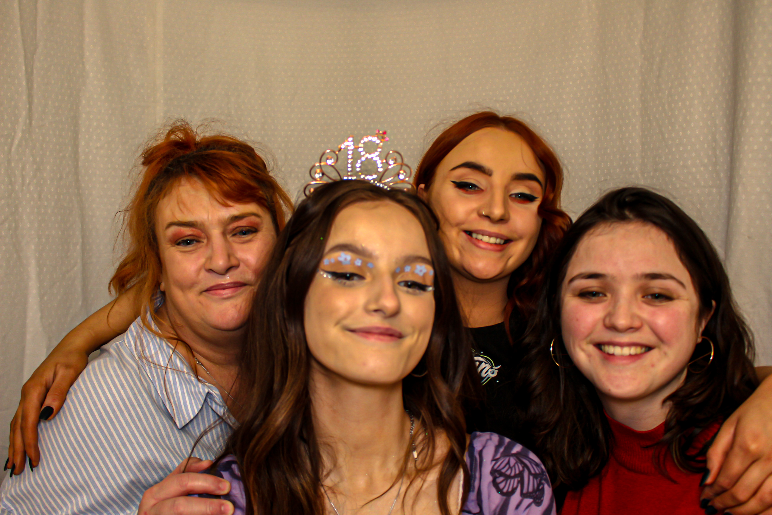 Serena's 18th Birthday Party | View more photos from the event at gallery.capturecube.co.uk/u/Capture-Cube/Serenas-18th-Birthday-Party