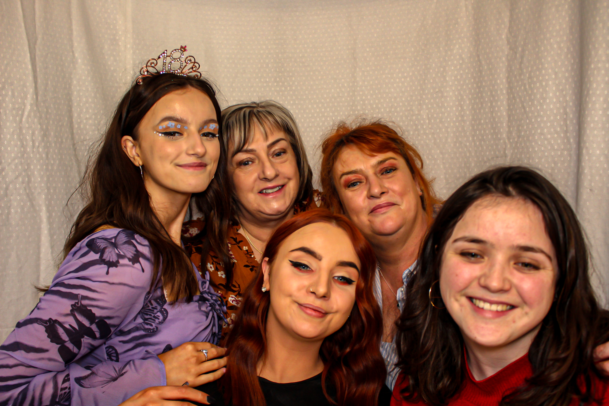 Serena's 18th Birthday Party | View more photos from the event at gallery.capturecube.co.uk/u/Capture-Cube/Serenas-18th-Birthday-Party