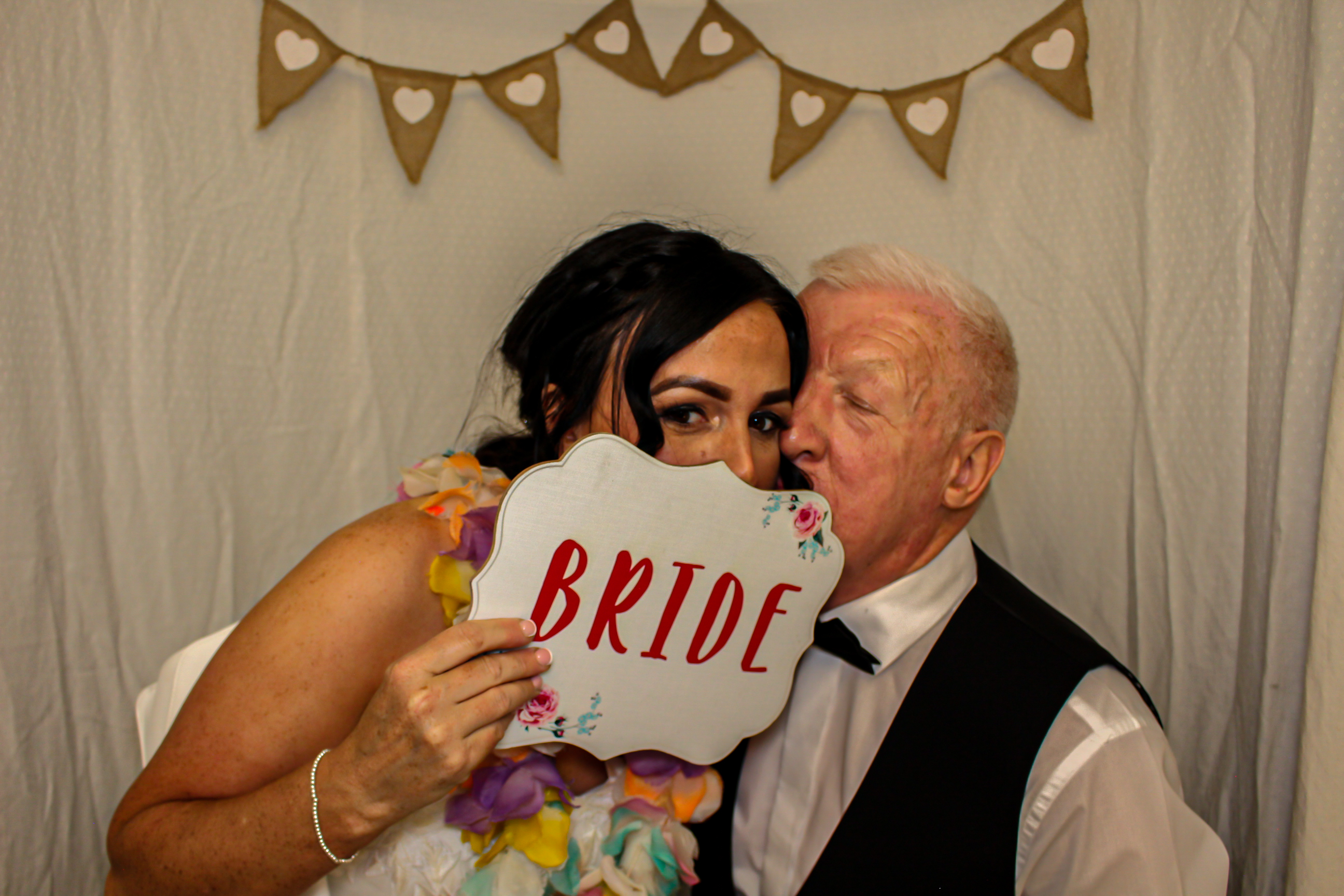 Tracey & Stephen's Wedding | View more photos from the event at gallery.capturecube.co.uk/u/Capture-Cube/Tracey-Stephens-Wedding