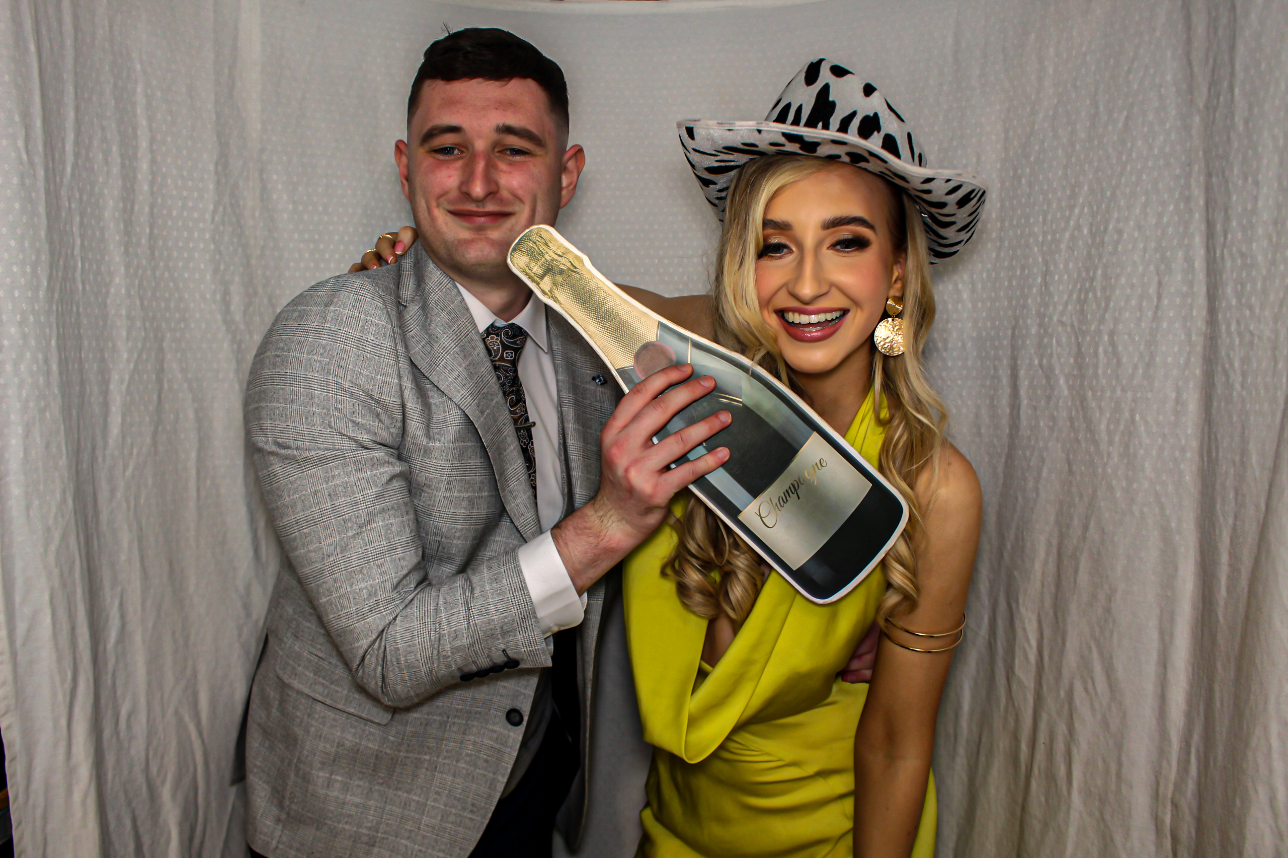 Ulster University Nursing Ball 2023 | View more photos from the event at gallery.capturecube.co.uk/u/Capture-Cube/Ulster-University-Nursing-Ball-2023
