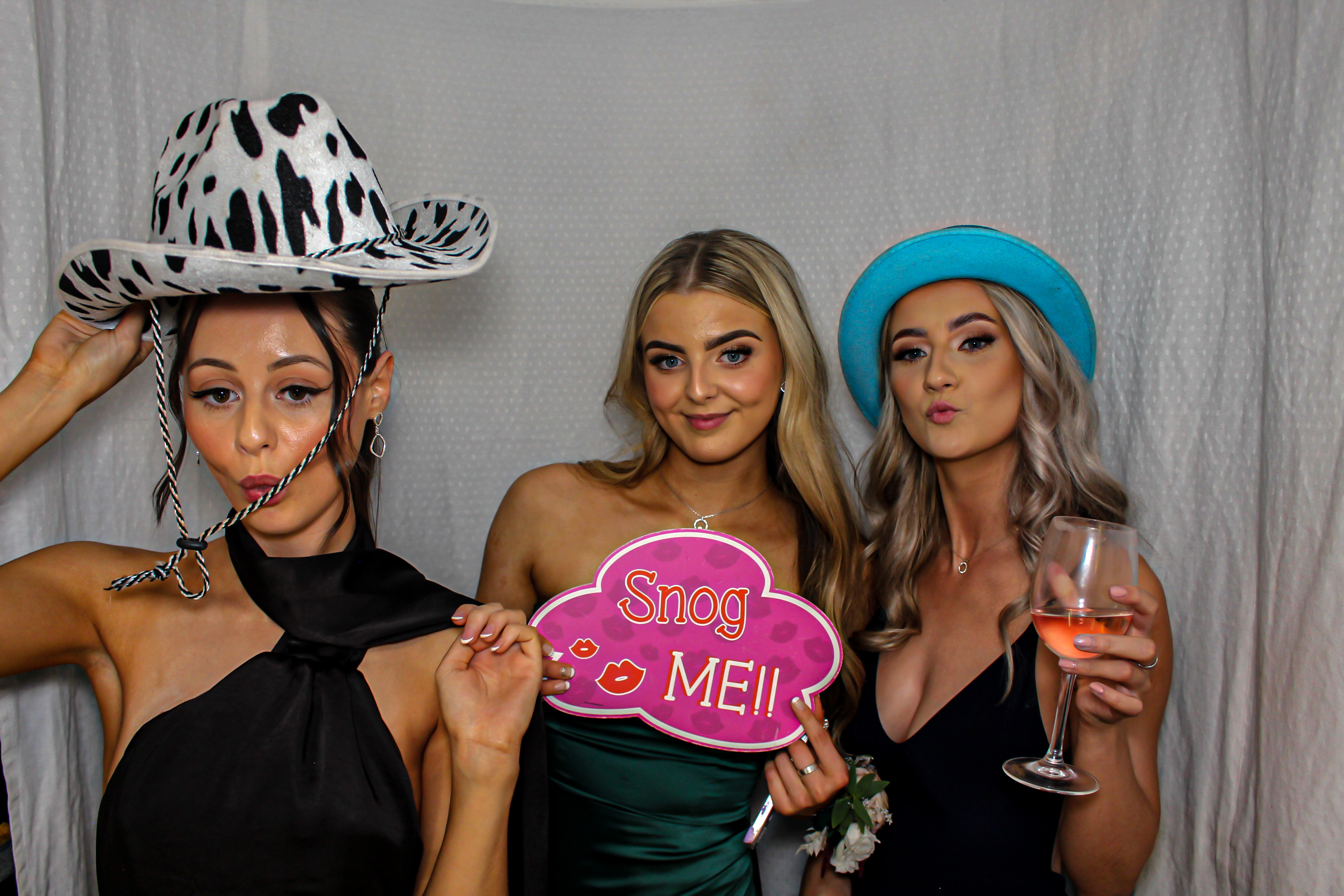 Ulster University Nursing Ball 2023 | View more photos from the event at gallery.capturecube.co.uk/u/Capture-Cube/Ulster-University-Nursing-Ball-2023