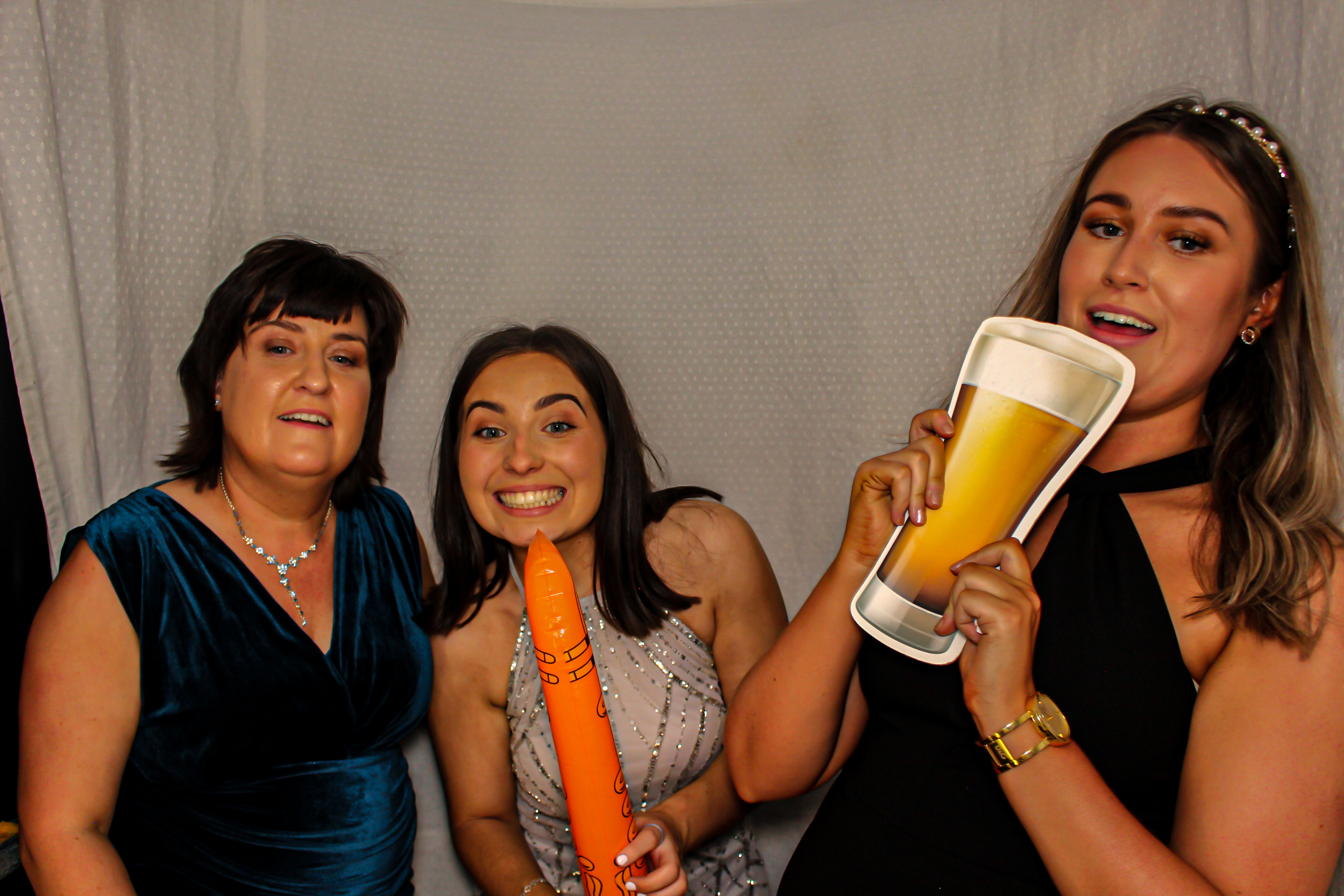 Ulster University Nursing Ball 2023 | View more photos from the event at gallery.capturecube.co.uk/u/Capture-Cube/Ulster-University-Nursing-Ball-2023