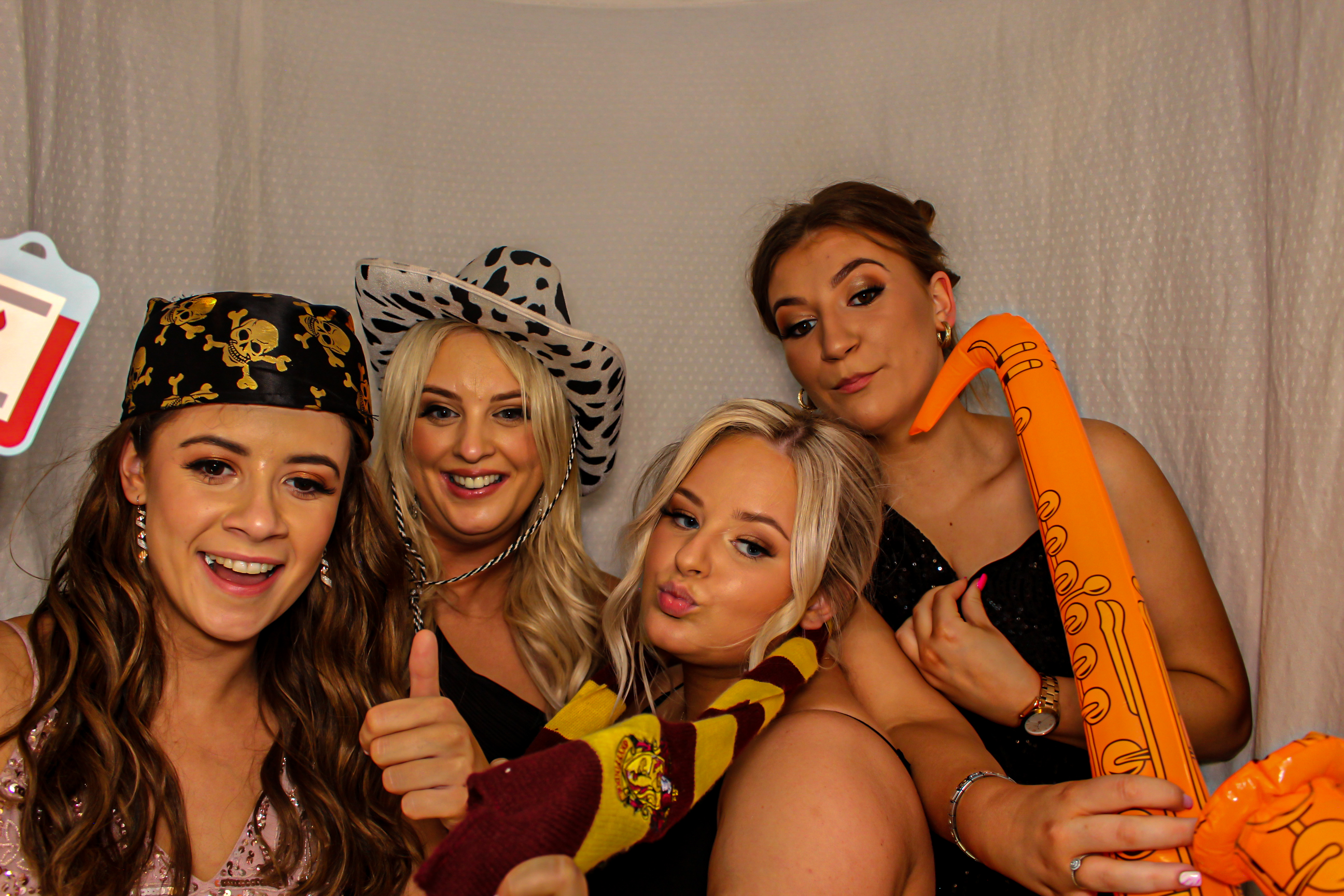 Ulster University Nursing Ball 2023 | View more photos from the event at gallery.capturecube.co.uk/u/Capture-Cube/Ulster-University-Nursing-Ball-2023