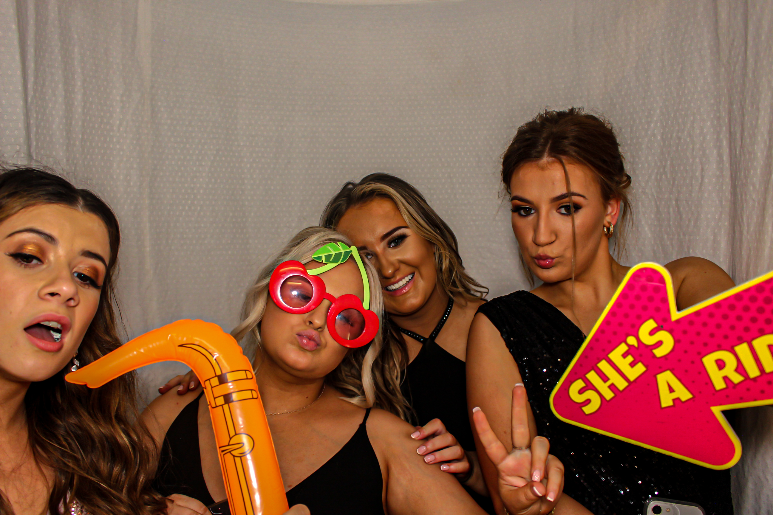 Ulster University Nursing Ball 2023 | View more photos from the event at gallery.capturecube.co.uk/u/Capture-Cube/Ulster-University-Nursing-Ball-2023