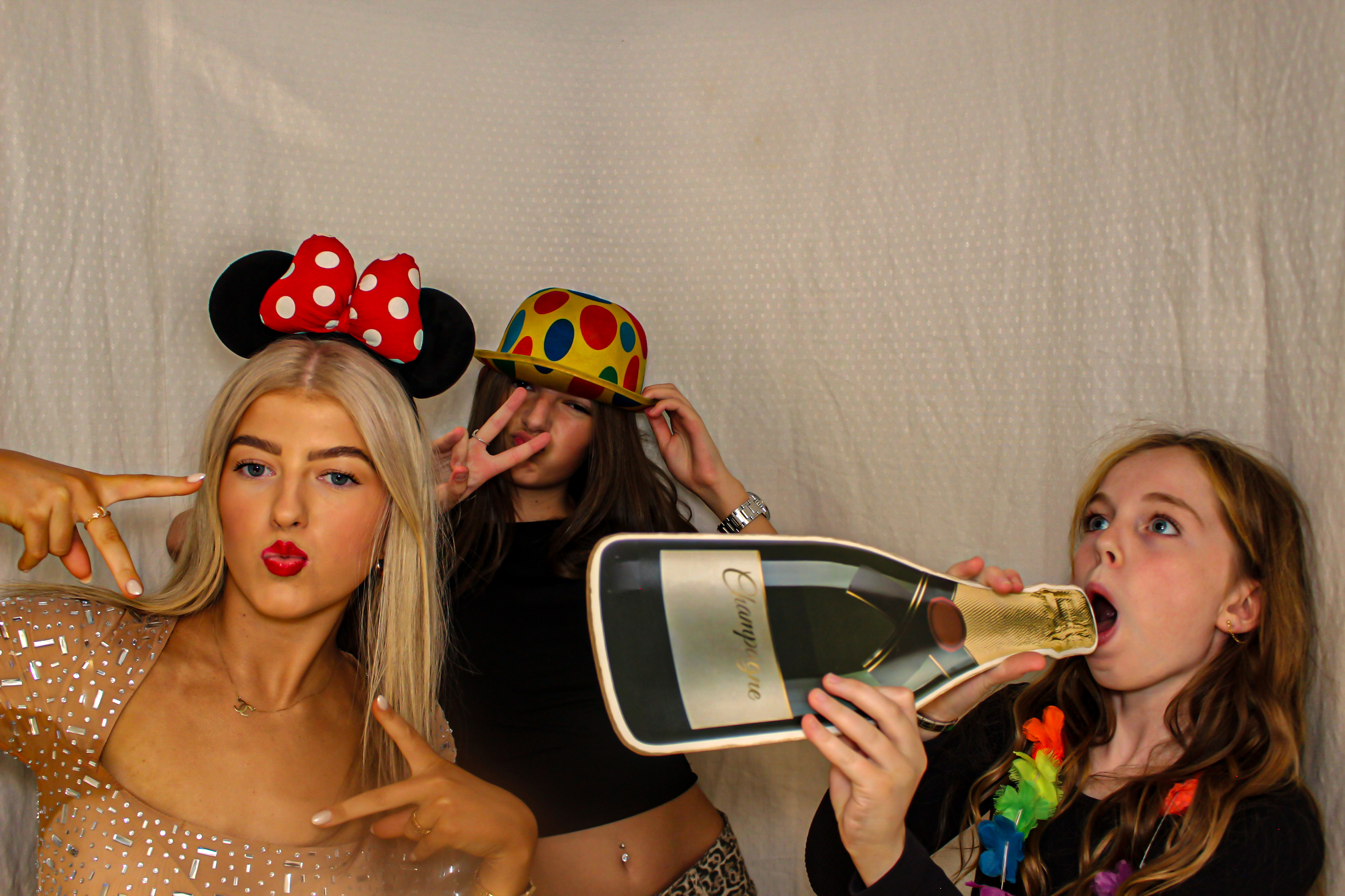 Emily's 18th Birthday Party | View more photos from the event at gallery.capturecube.co.uk/u/Capture-Cube/Emilys-18th-Birthday-Party