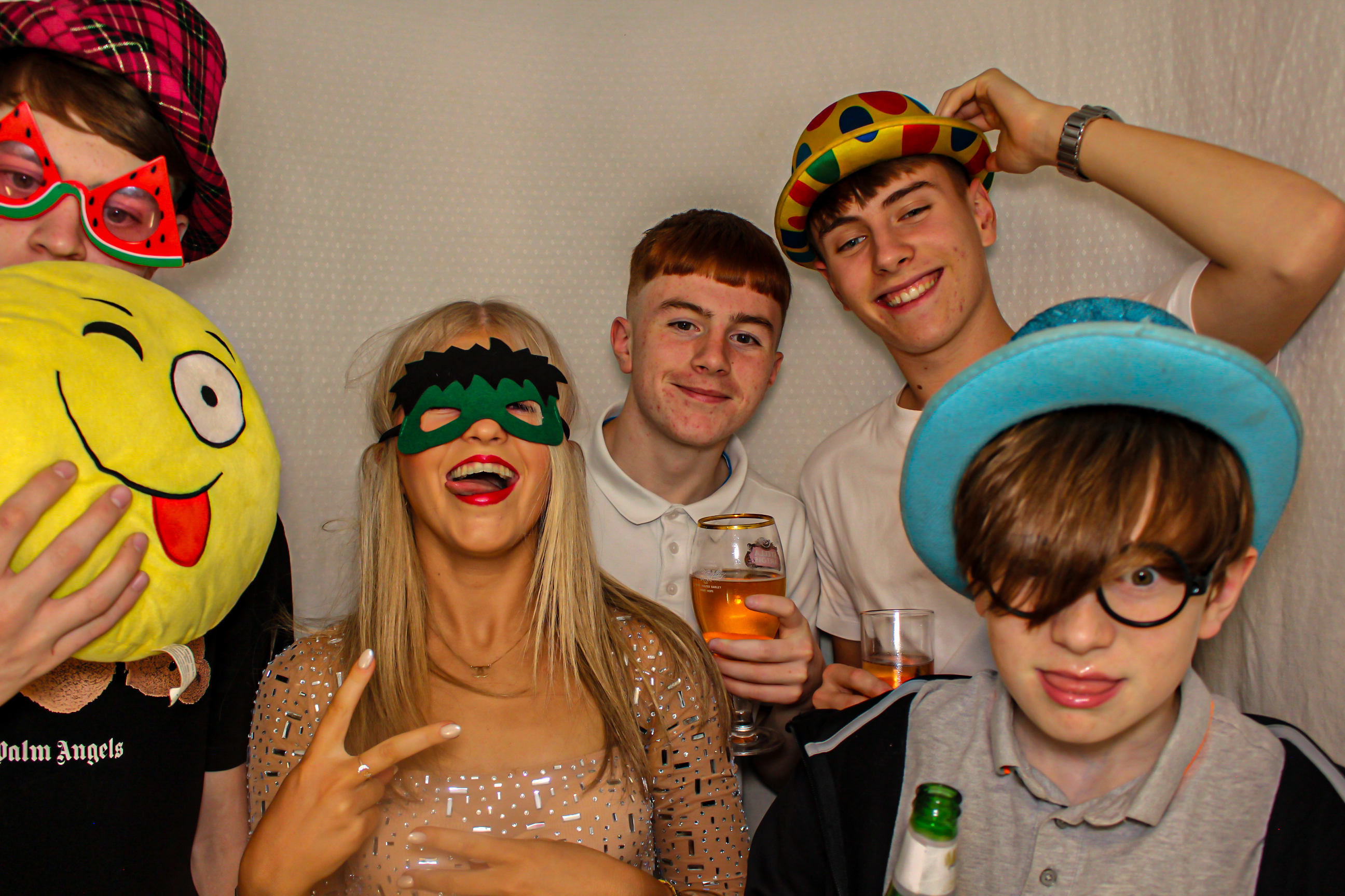 Emily's 18th Birthday Party | View more photos from the event at gallery.capturecube.co.uk/u/Capture-Cube/Emilys-18th-Birthday-Party