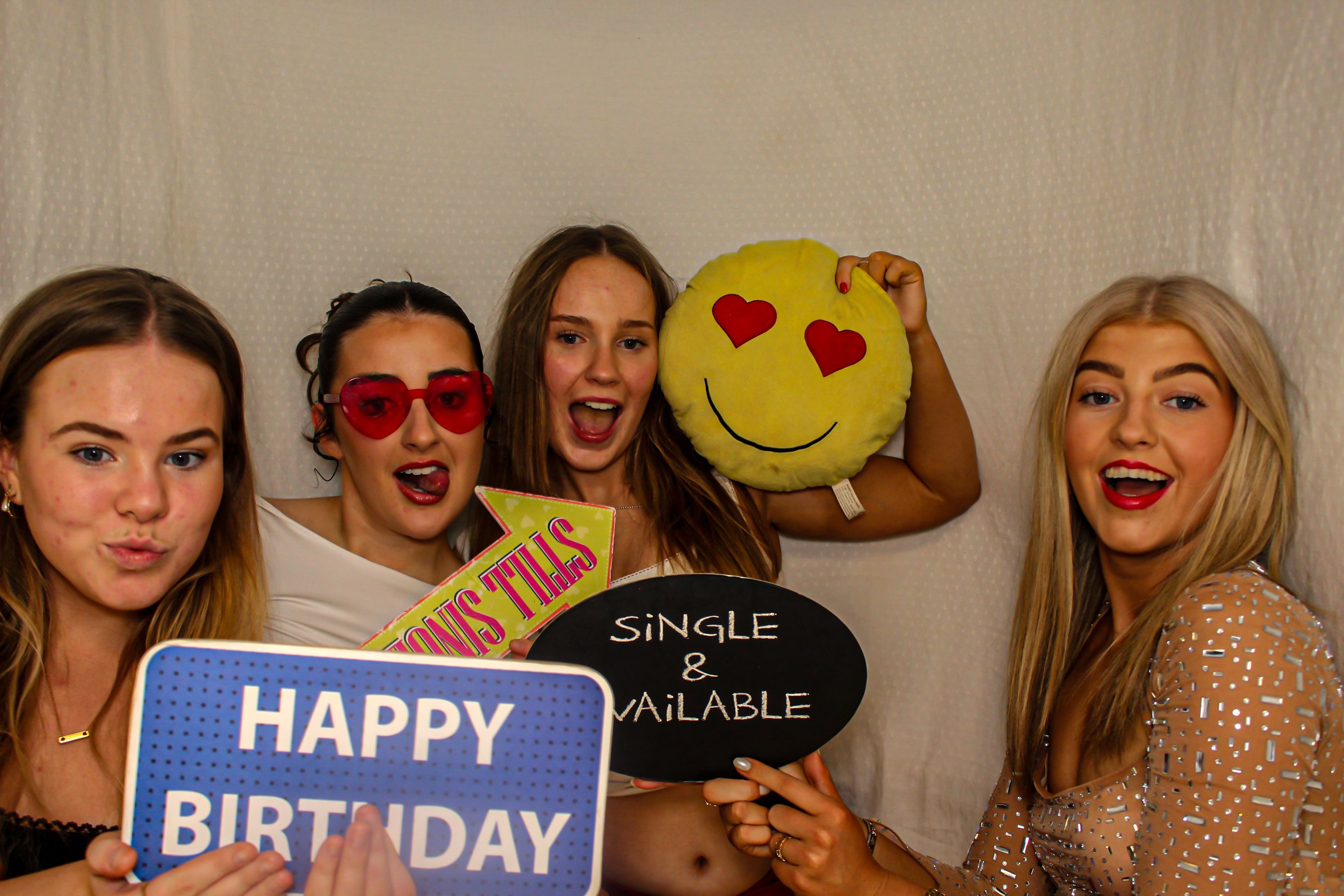 Emily's 18th Birthday Party | View more photos from the event at gallery.capturecube.co.uk/u/Capture-Cube/Emilys-18th-Birthday-Party