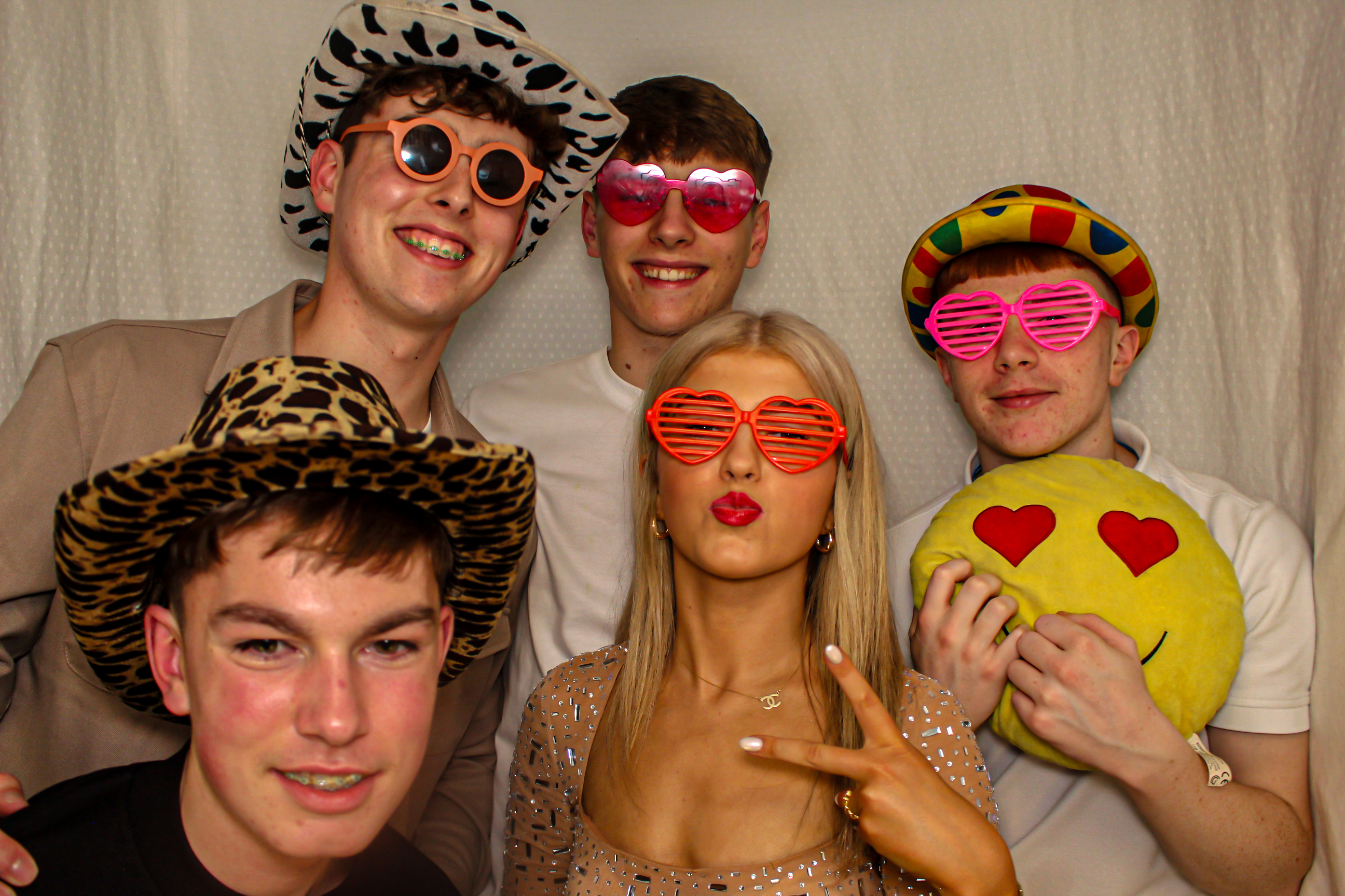 Emily's 18th Birthday Party | View more photos from the event at gallery.capturecube.co.uk/u/Capture-Cube/Emilys-18th-Birthday-Party