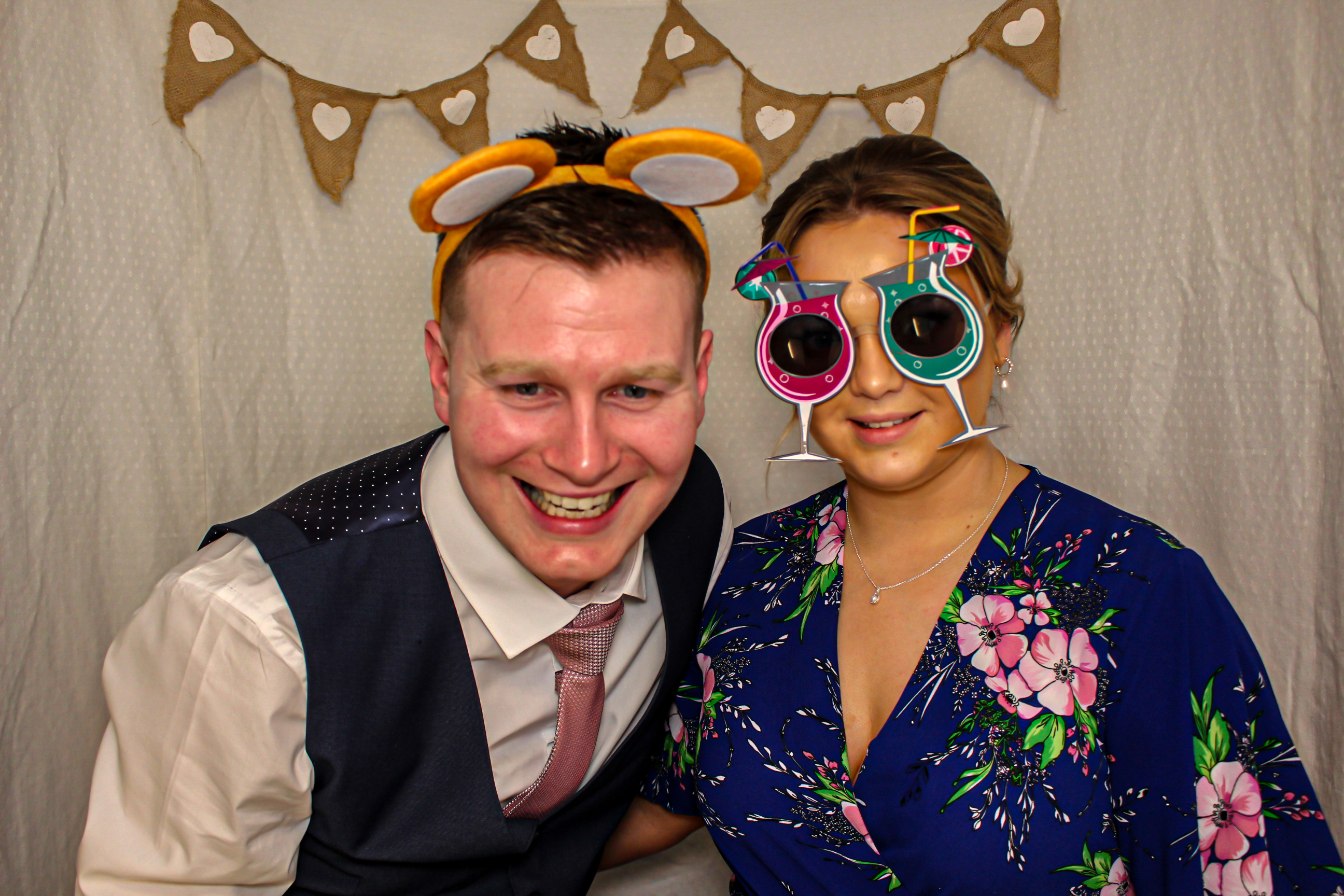 Hannah & Gary | View more photos from the event at gallery.capturecube.co.uk/u/Capture-Cube/Hannah-Gary