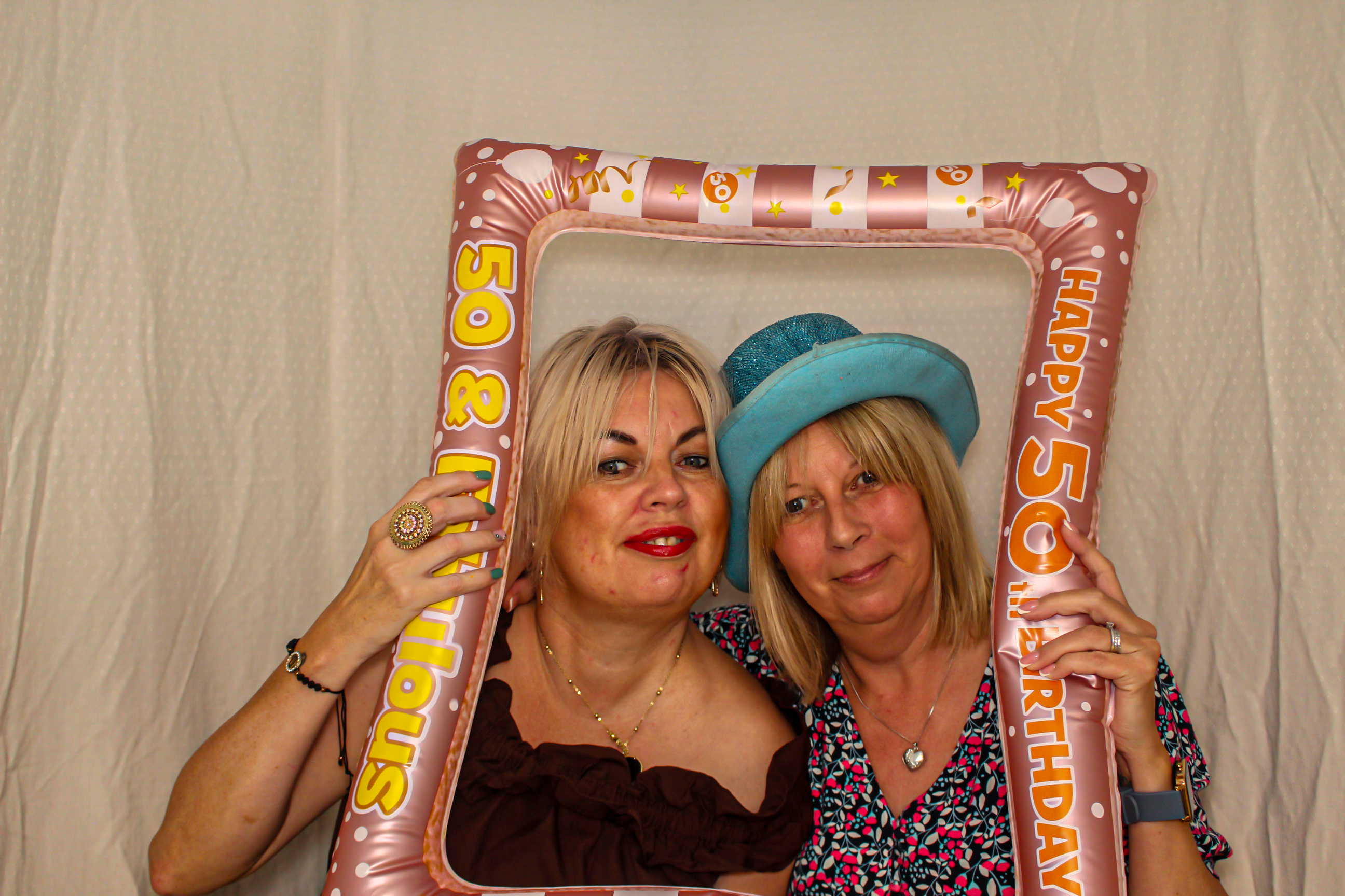 Joanna's 50th Birthday Party | View more photos from the event at gallery.capturecube.co.uk/u/Capture-Cube/Joannas-50th-Birthday-Party