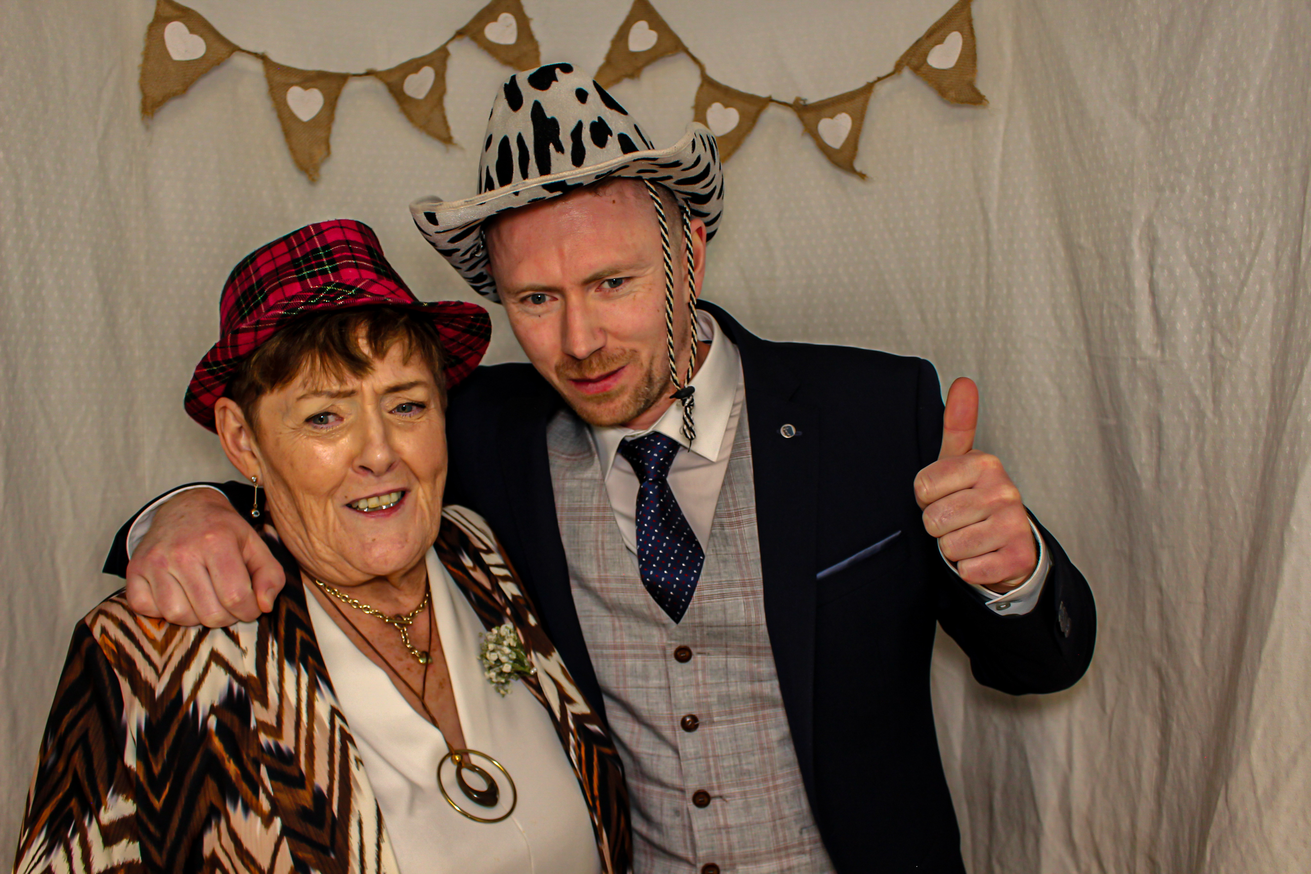 Laura & Conchúr's Wedding | View more photos from the event at gallery.capturecube.co.uk/u/Capture-Cube/Laura-Conchúrs-Wedding