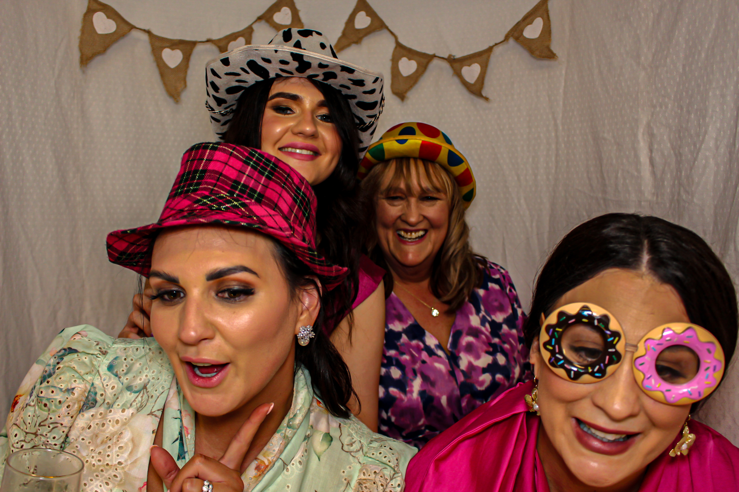 Laura & Conchúr's Wedding | View more photos from the event at gallery.capturecube.co.uk/u/Capture-Cube/Laura-Conchúrs-Wedding