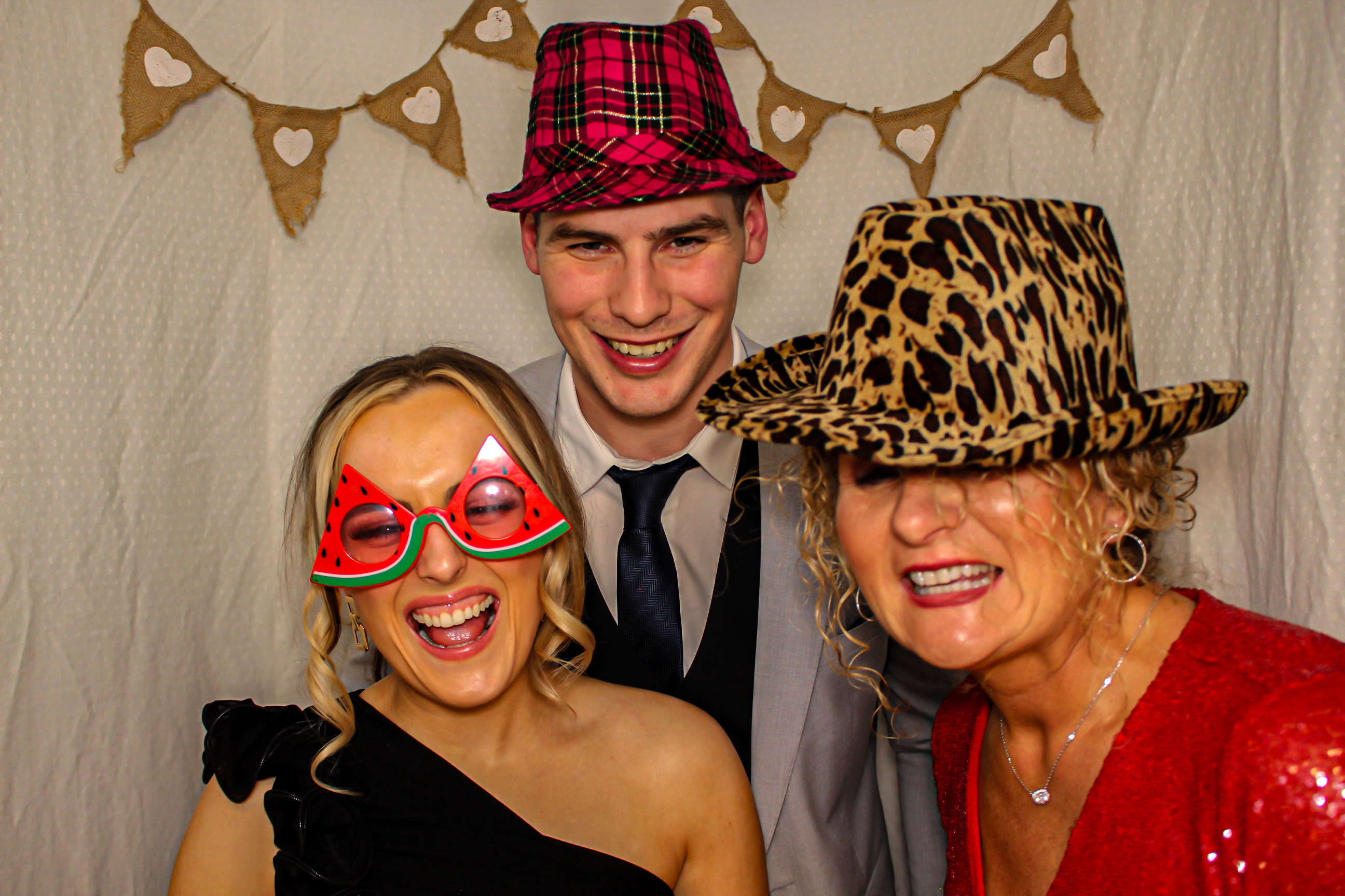 Michelle & Alan's Wedding | View more photos from the event at gallery.capturecube.co.uk/u/Capture-Cube/Michelle-Alans-Wedding