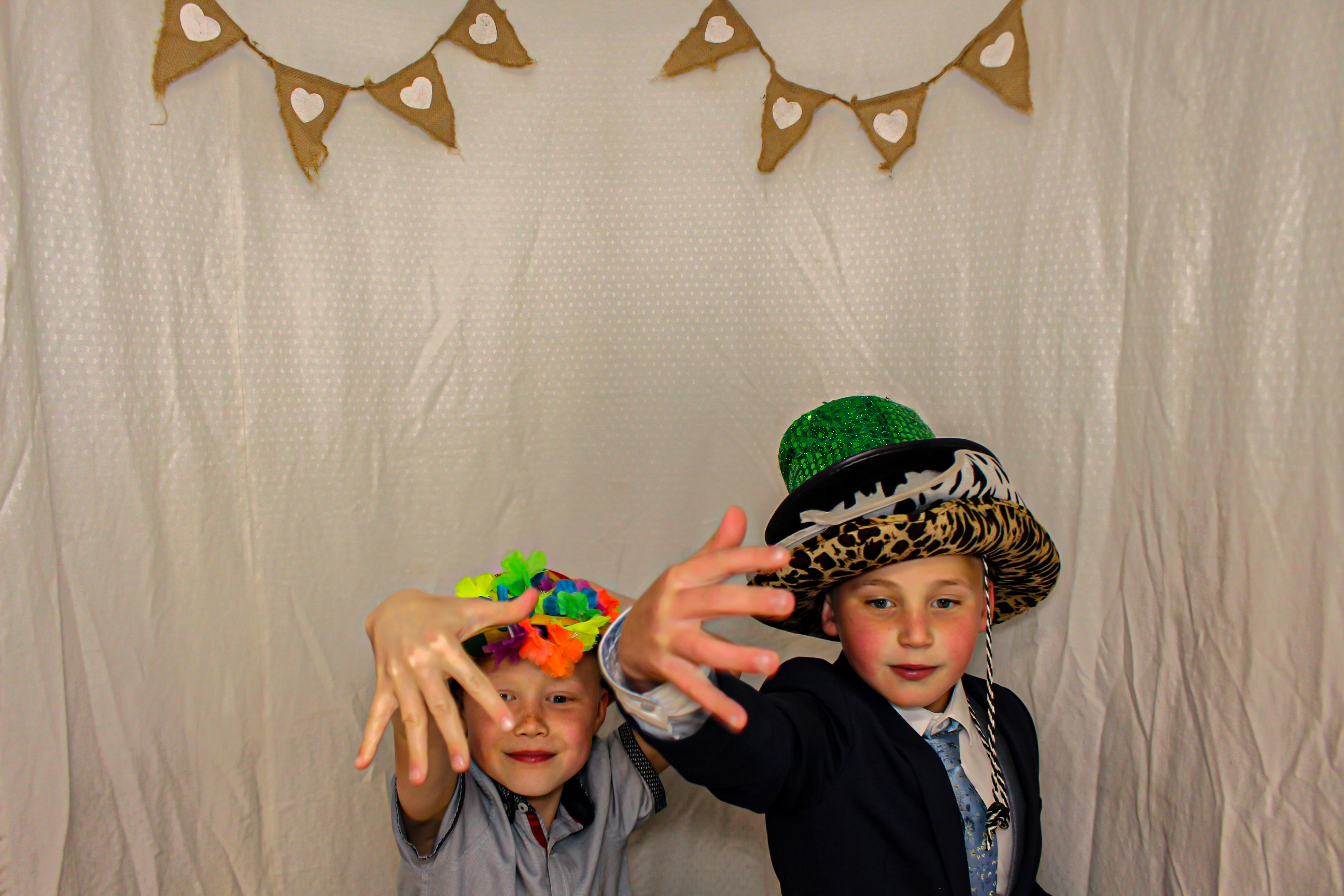 Shónagh & Gary's Wedding | View more photos from the event at gallery.capturecube.co.uk/u/Capture-Cube/Shónagh-Garys-Wedding