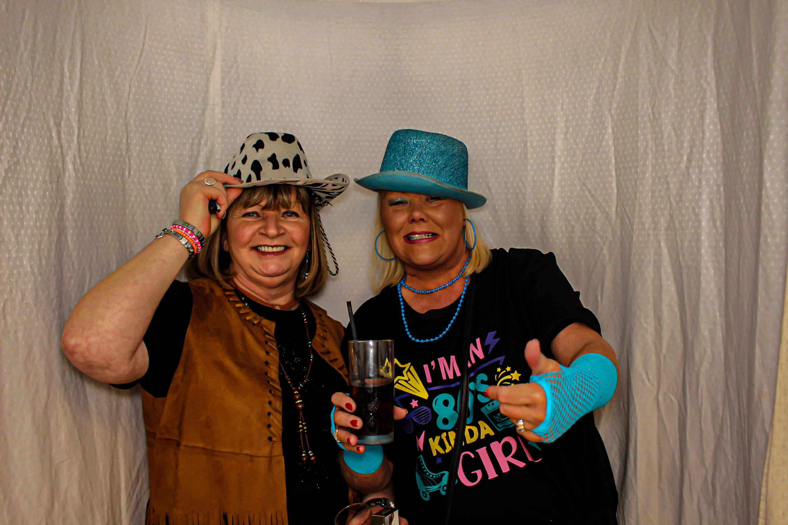 Heather & Robin's 60th Birthday Party | View more photos from the event at gallery.capturecube.co.uk/u/Capture-Cube/Heather-Robins-60th-Birthday-Party
