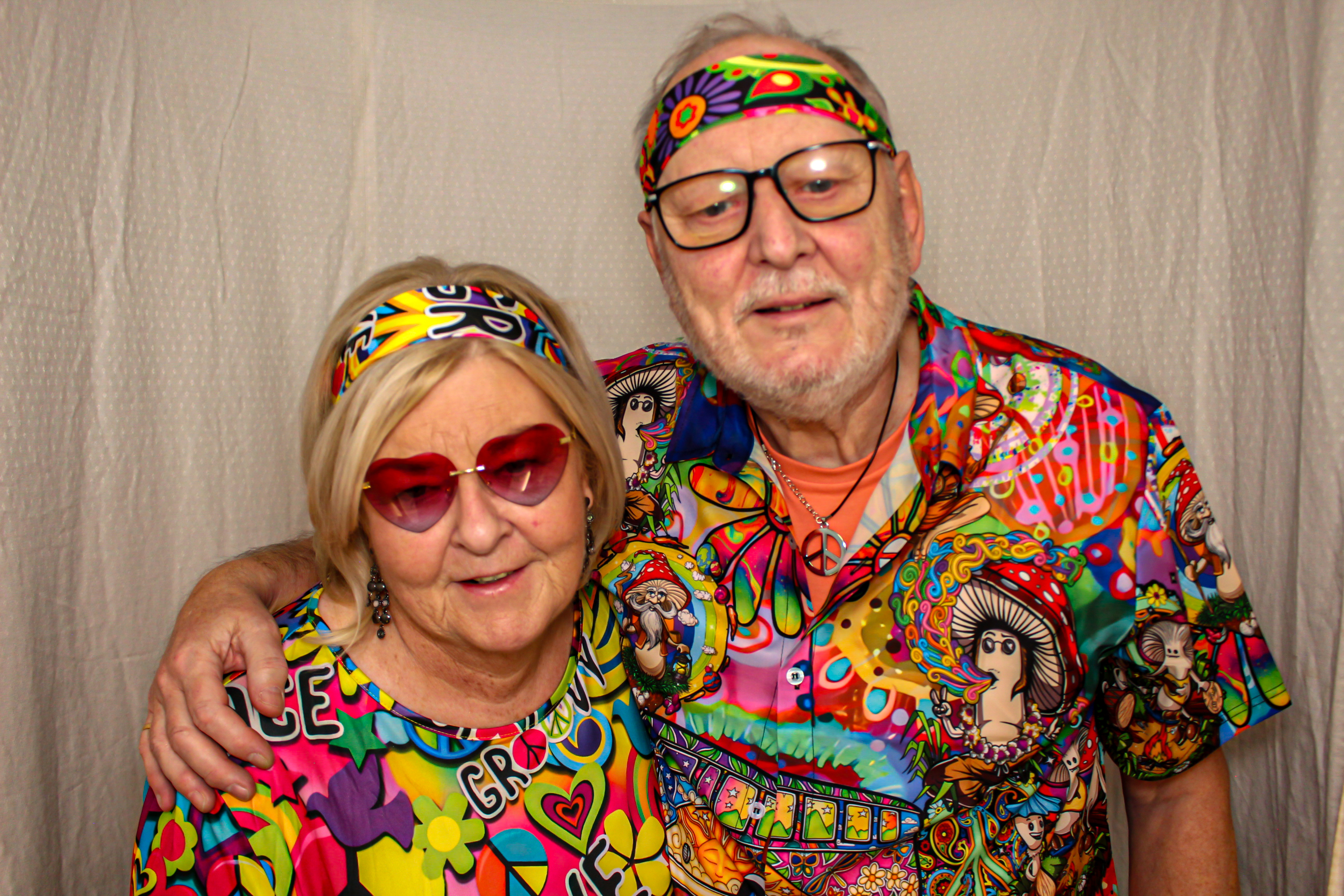 Heather & Robin's 60th Birthday Party | View more photos from the event at gallery.capturecube.co.uk/u/Capture-Cube/Heather-Robins-60th-Birthday-Party