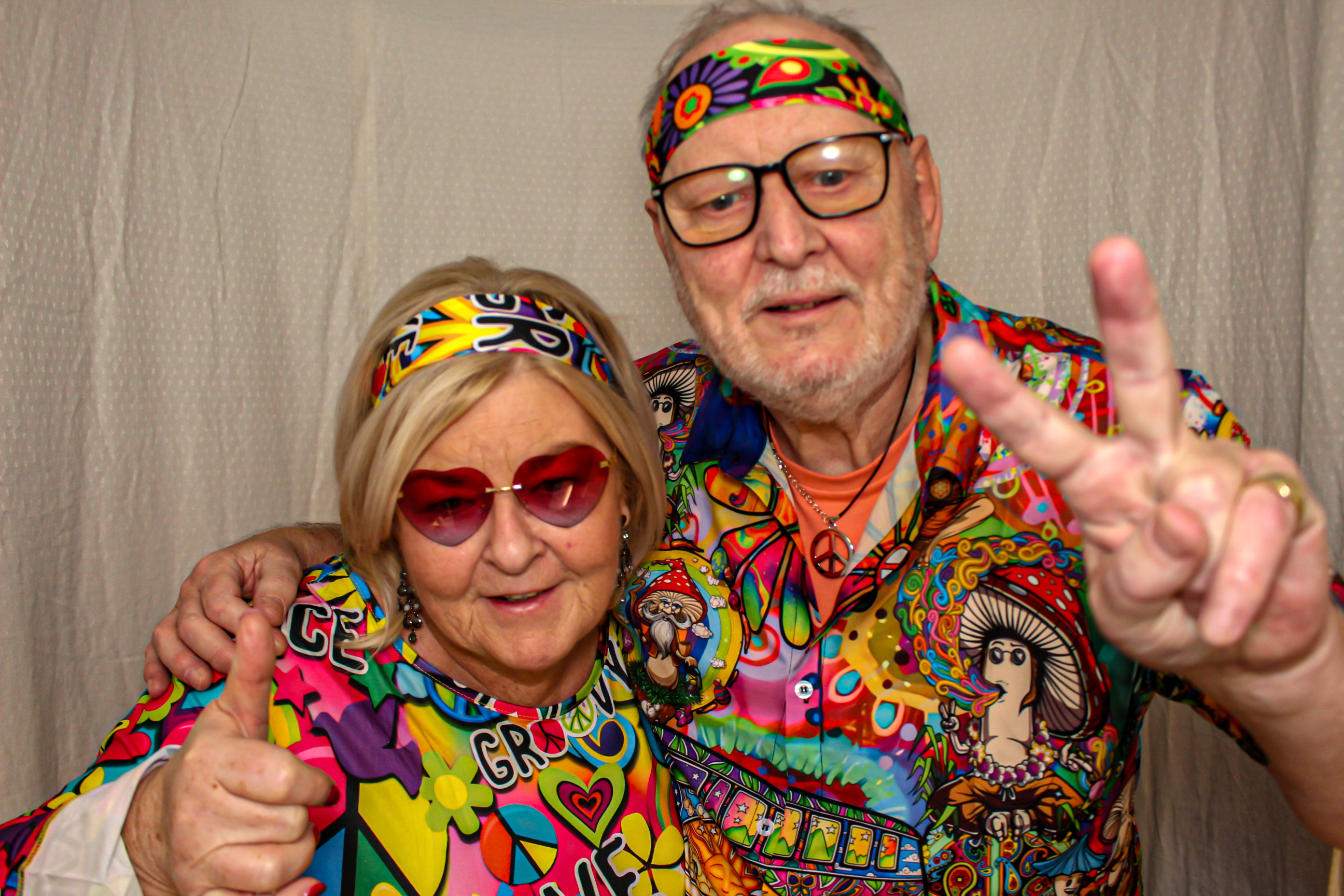 Heather & Robin's 60th Birthday Party | View more photos from the event at gallery.capturecube.co.uk/u/Capture-Cube/Heather-Robins-60th-Birthday-Party