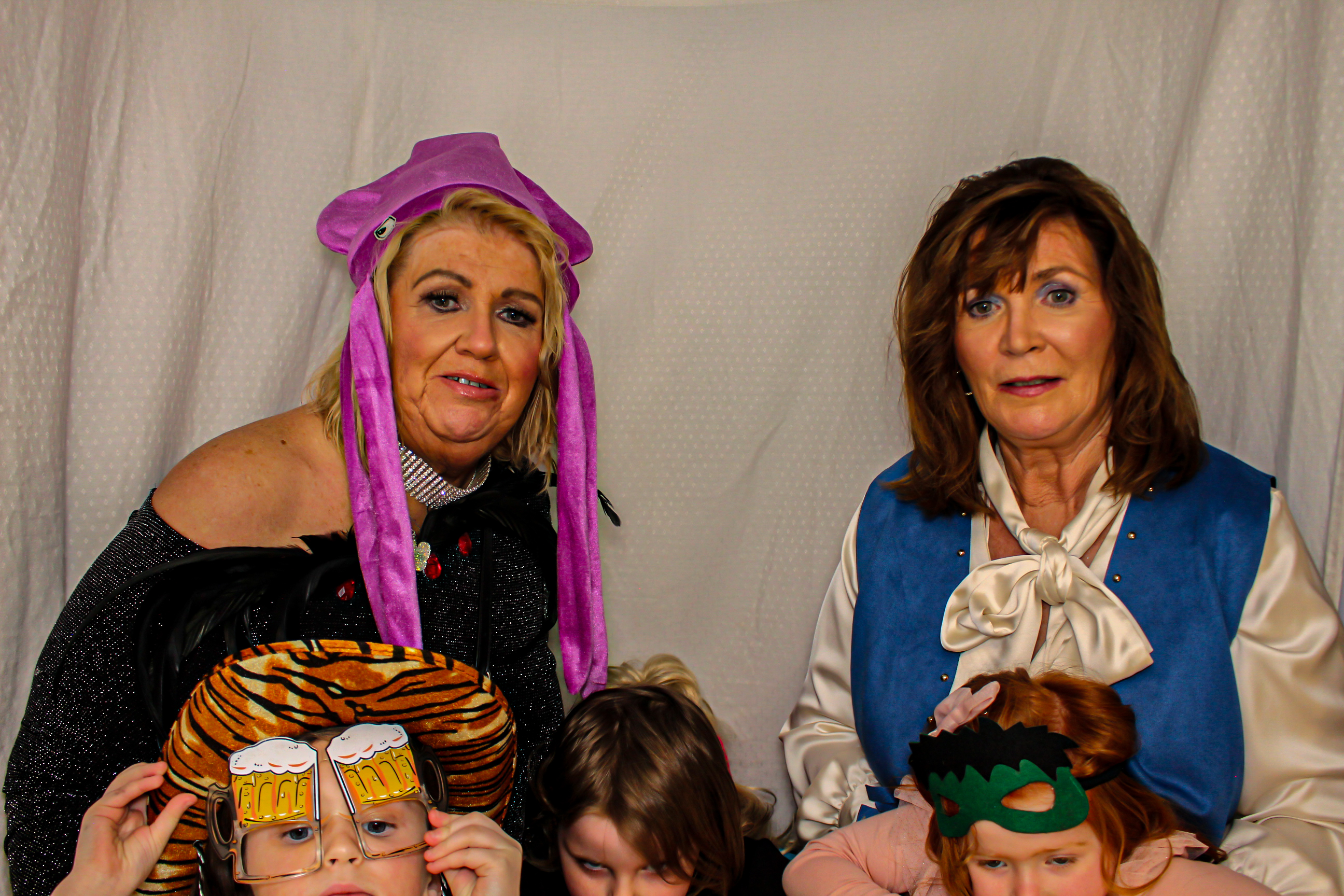 Heather & Robin's 60th Birthday Party | View more photos from the event at gallery.capturecube.co.uk/u/Capture-Cube/Heather-Robins-60th-Birthday-Party