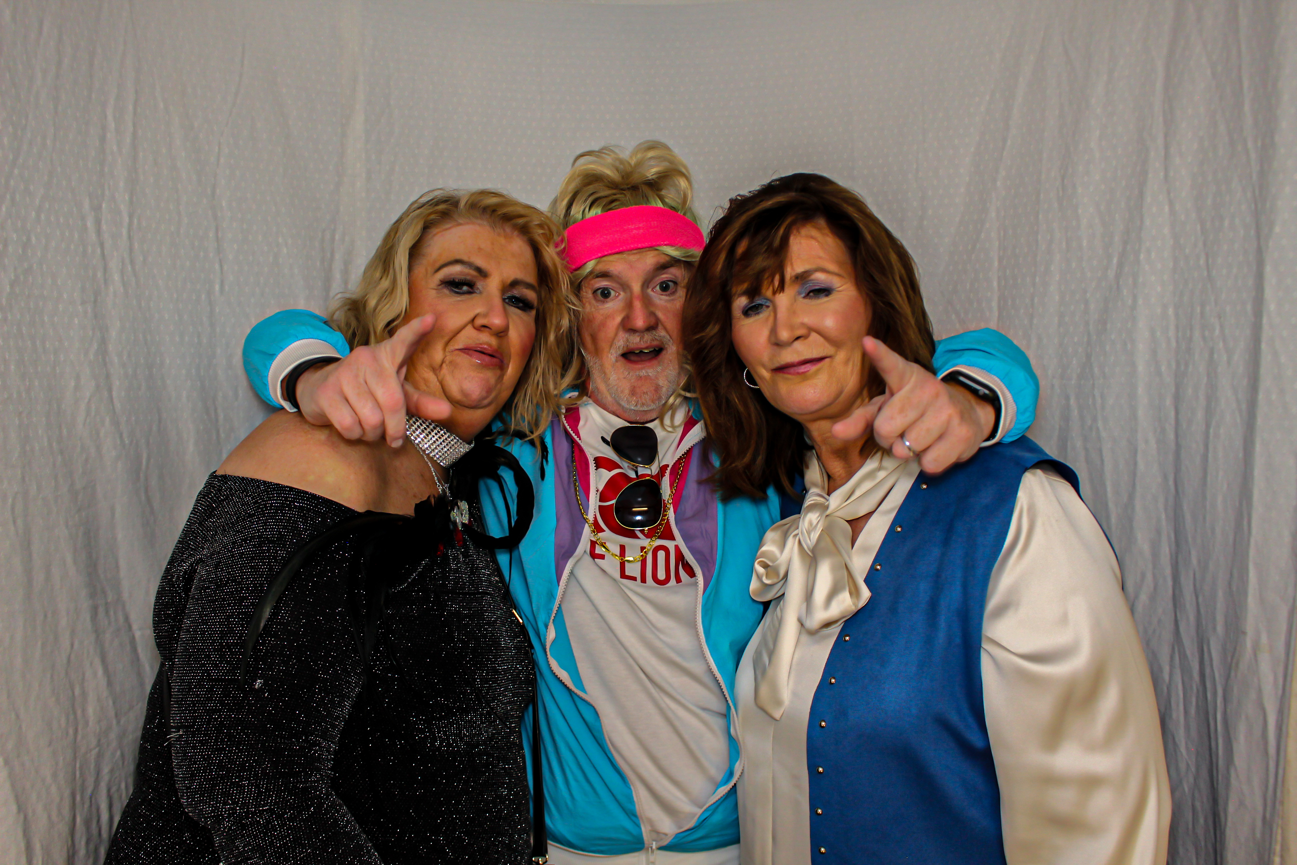 Heather & Robin's 60th Birthday Party | View more photos from the event at gallery.capturecube.co.uk/u/Capture-Cube/Heather-Robins-60th-Birthday-Party