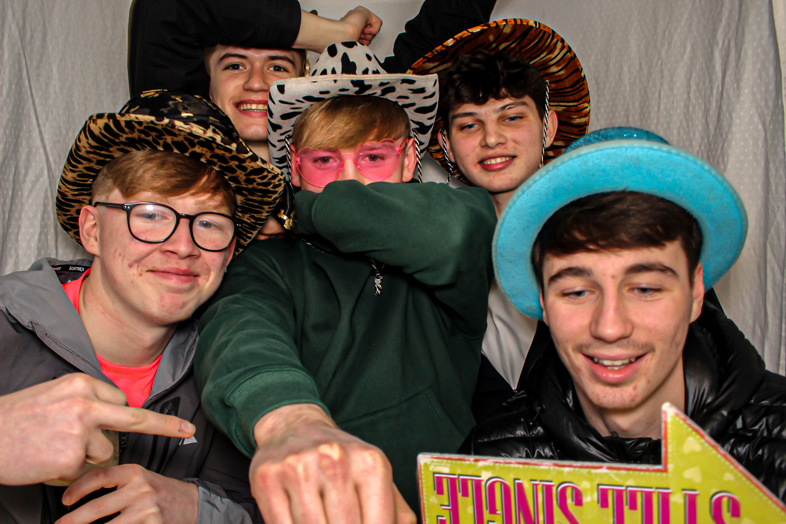 Padraig's 18th Birthday Party | View more photos from the event at gallery.capturecube.co.uk/u/Capture-Cube/Padraigs-18th-Birthday-Party