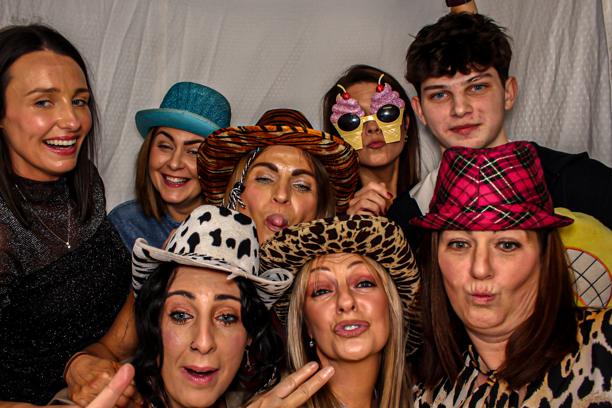 Padraig's 18th Birthday Party | View more photos from the event at gallery.capturecube.co.uk/u/Capture-Cube/Padraigs-18th-Birthday-Party