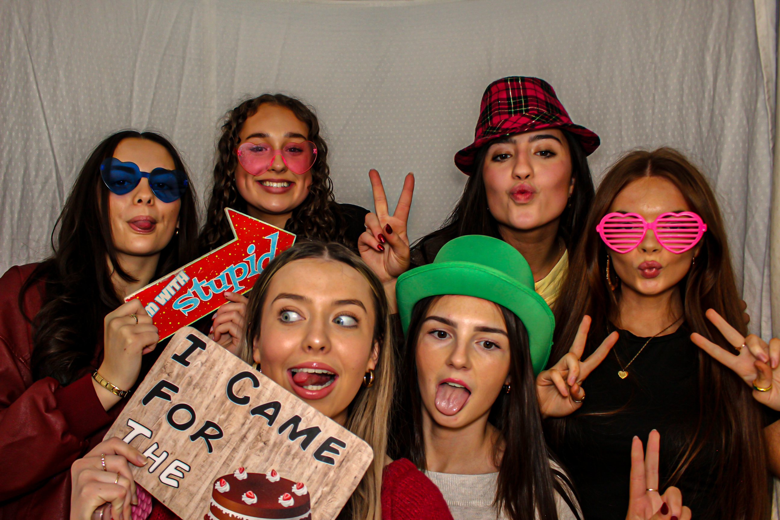 Padraig's 18th Birthday Party | View more photos from the event at gallery.capturecube.co.uk/u/Capture-Cube/Padraigs-18th-Birthday-Party