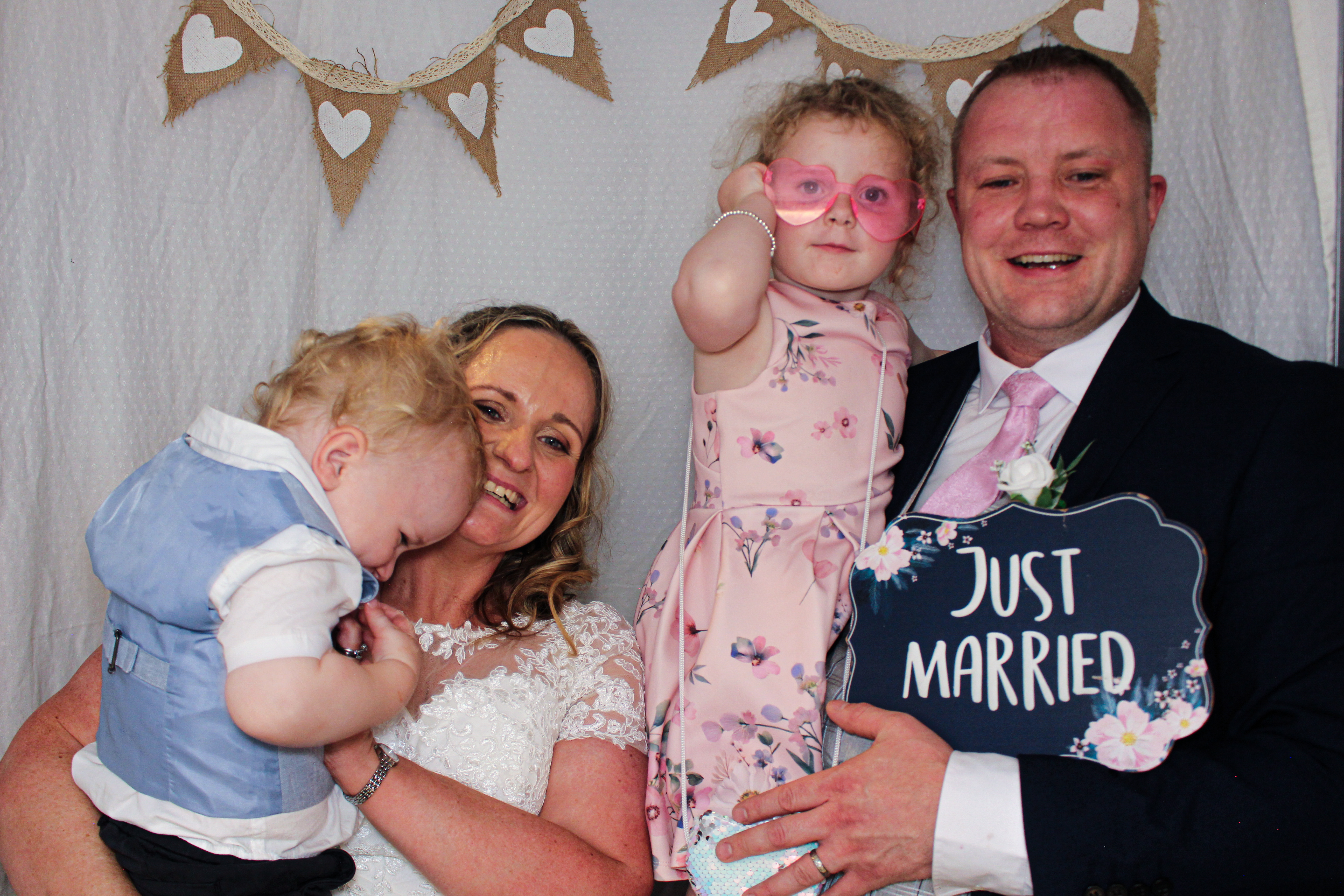 Paula & Gary's Wedding | View more photos from the event at gallery.capturecube.co.uk/u/Capture-Cube/Paula-Garys-Wedding