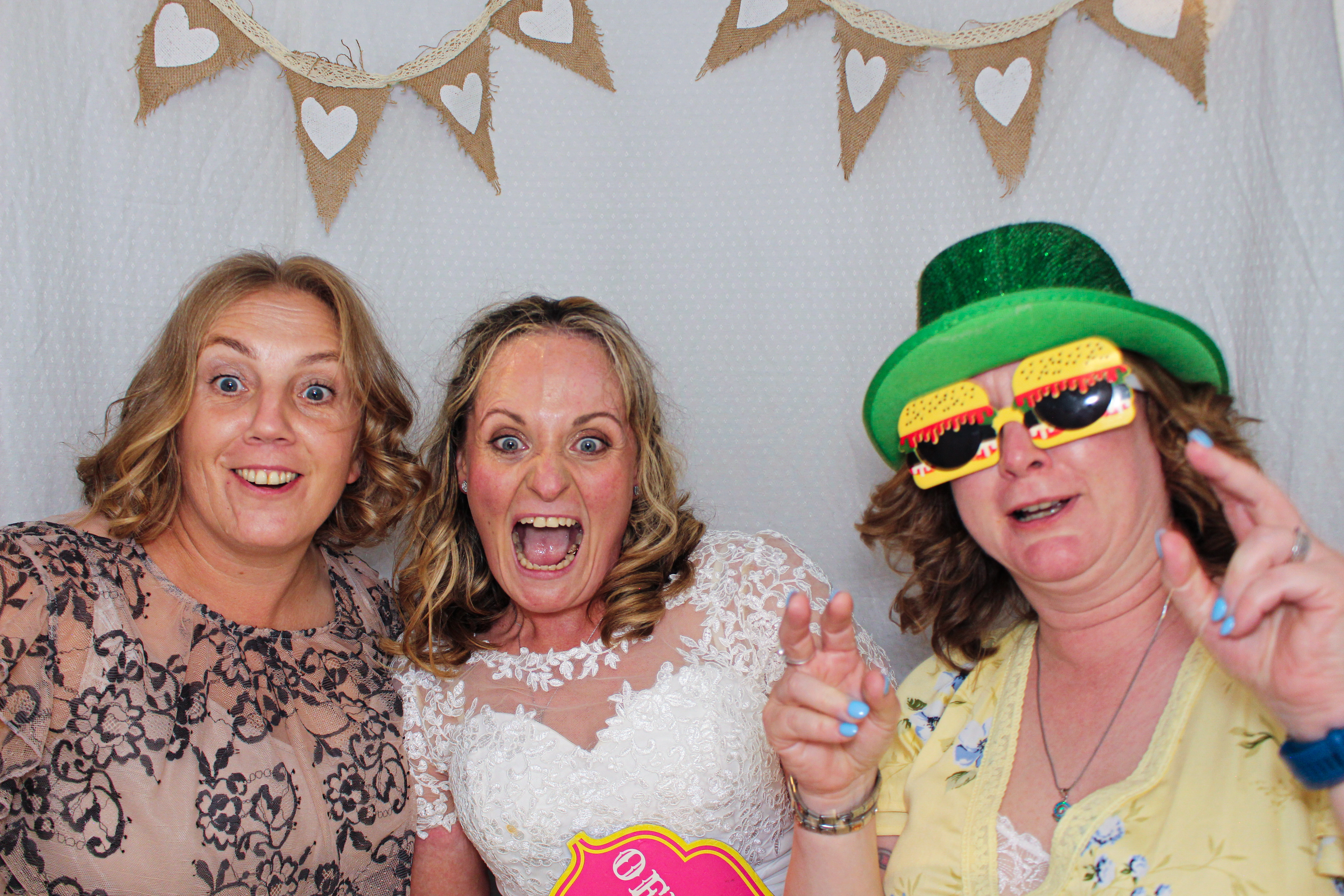 Paula & Gary's Wedding | View more photos from the event at gallery.capturecube.co.uk/u/Capture-Cube/Paula-Garys-Wedding