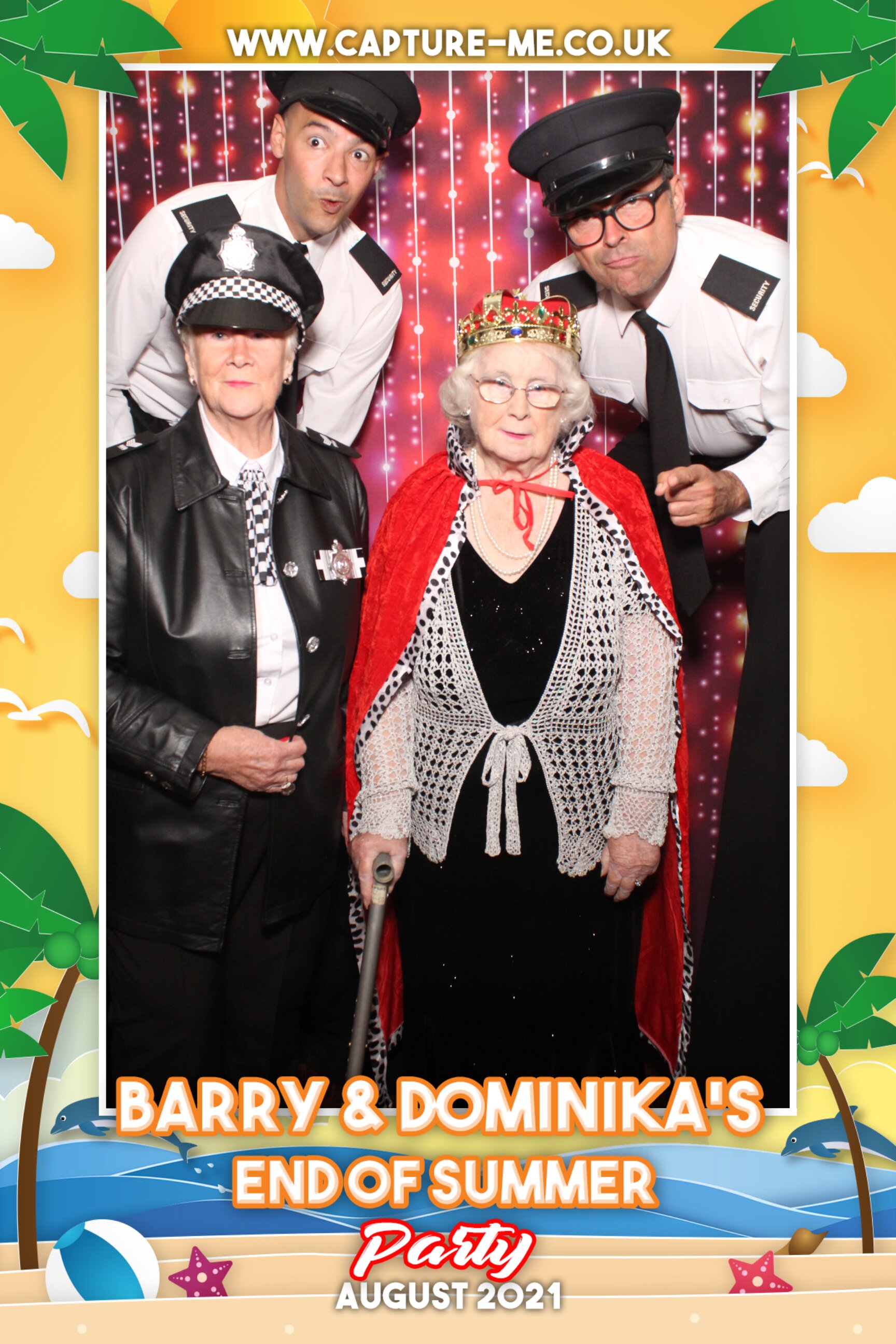 Barry & Dominika's End of Summer Party | View more photos from the event at gallery.capture-me.co.uk/u/Capture-me/Barry-Dominikas-End-of-Summer-Party