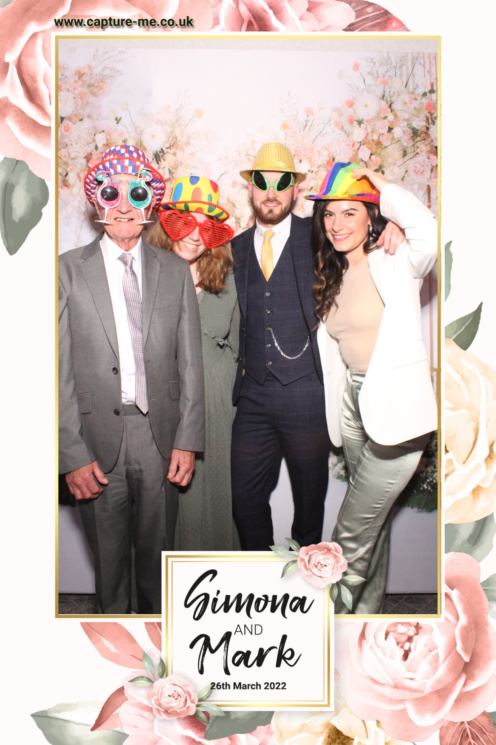 MR & Mrs Waring | View more photos from the event at gallery.capture-me.co.uk/u/Capture-me/MR-Mrs-Waring