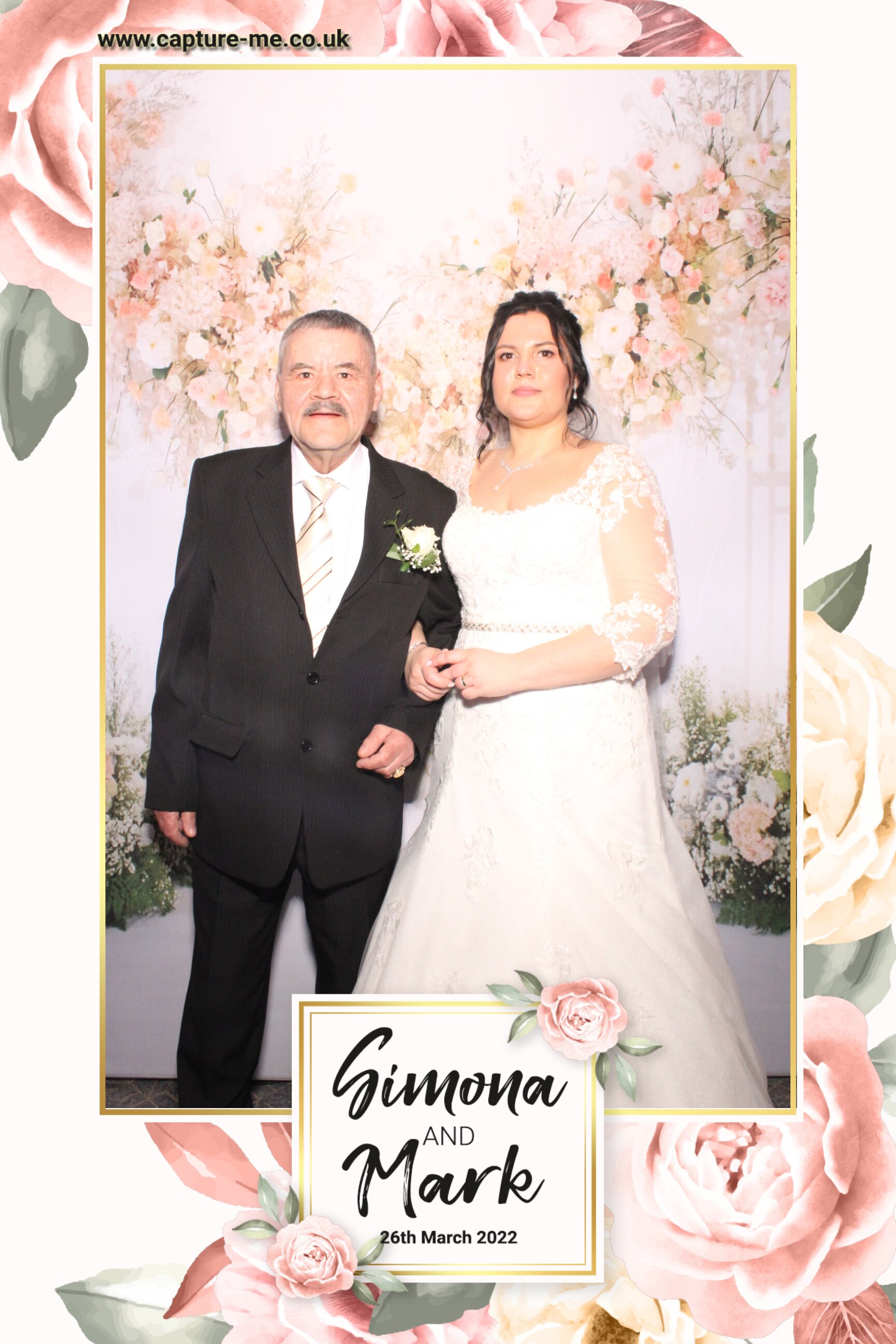 MR & Mrs Waring | View more photos from the event at gallery.capture-me.co.uk/u/Capture-me/MR-Mrs-Waring