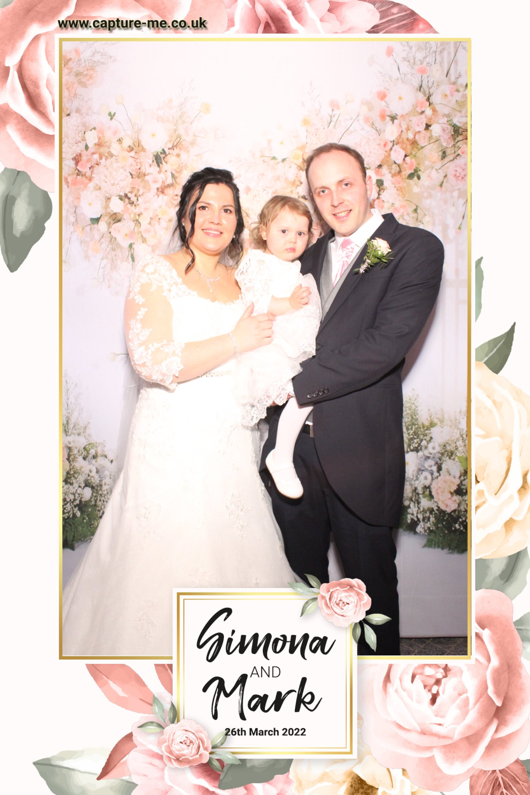 MR & Mrs Waring | View more photos from the event at gallery.capture-me.co.uk/u/Capture-me/MR-Mrs-Waring