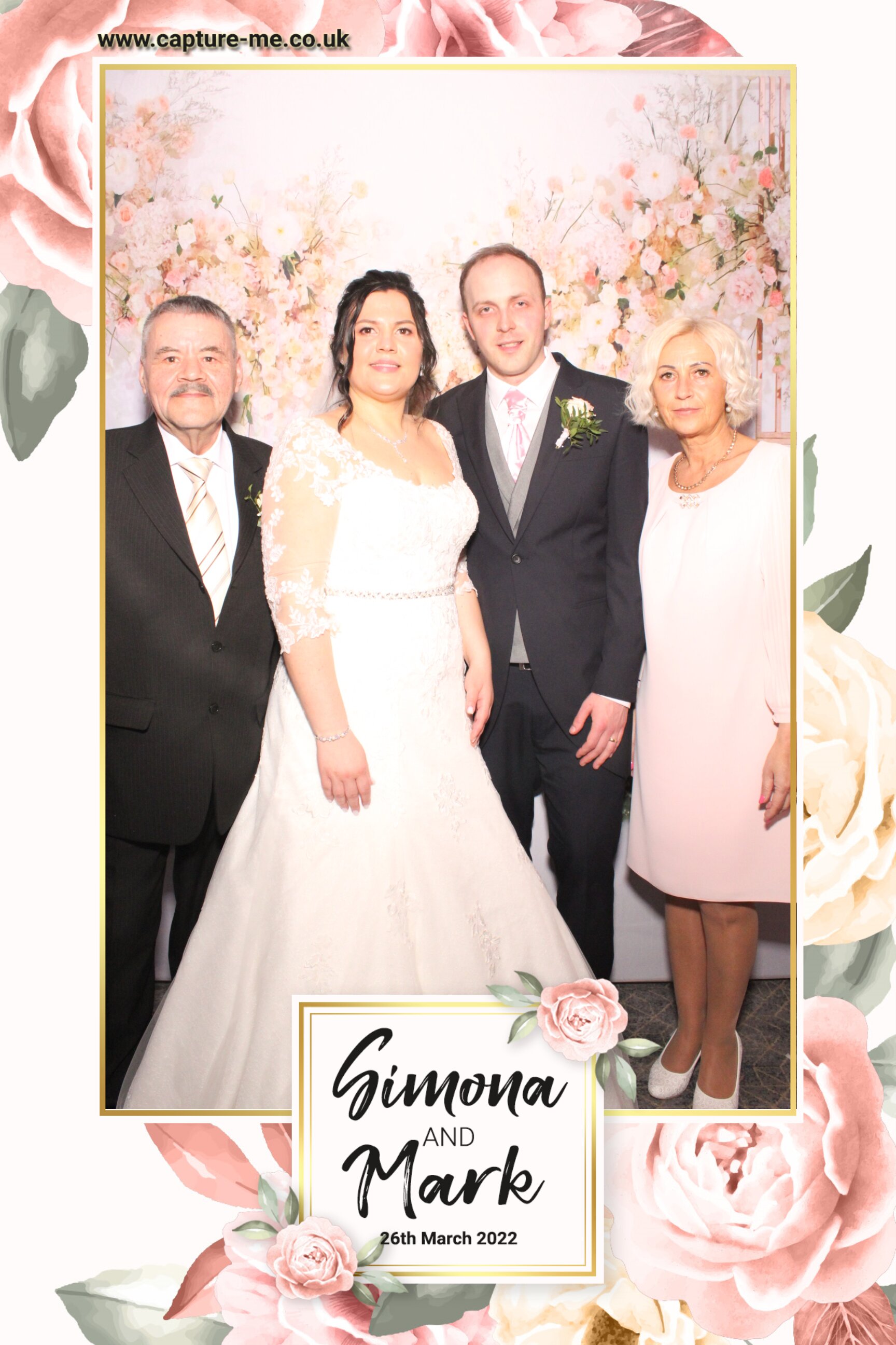 MR & Mrs Waring | View more photos from the event at gallery.capture-me.co.uk/u/Capture-me/MR-Mrs-Waring