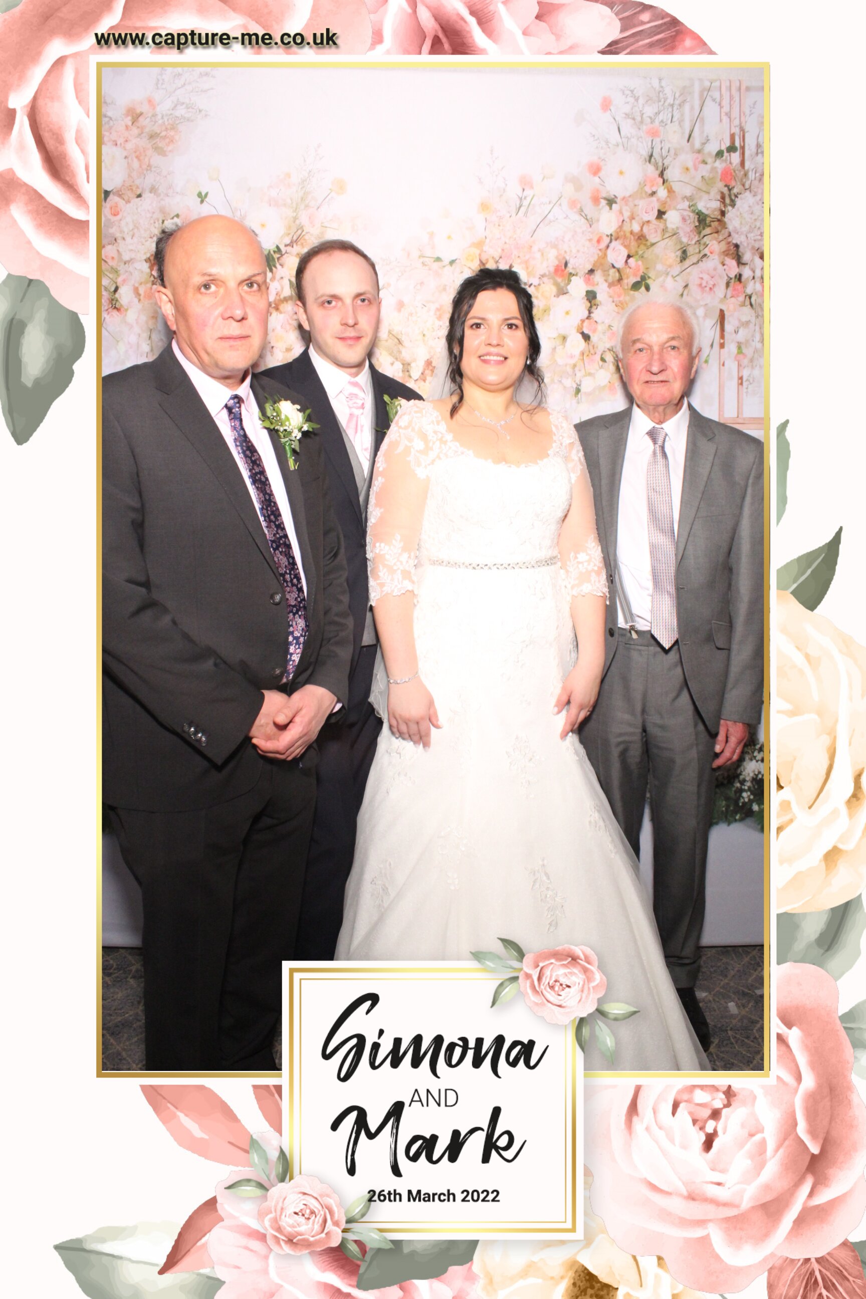 MR & Mrs Waring | View more photos from the event at gallery.capture-me.co.uk/u/Capture-me/MR-Mrs-Waring