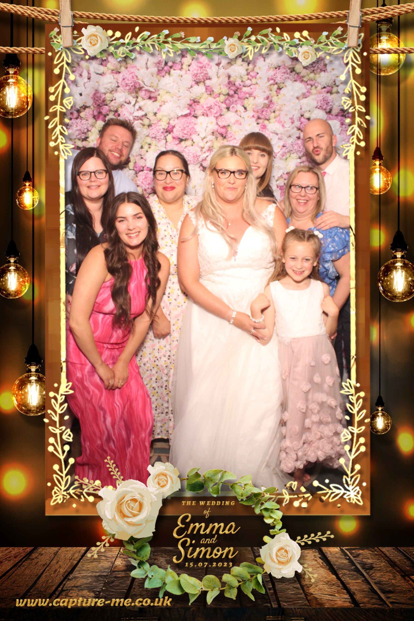 Emma & Simons Wedding | View more photos from the event at gallery.capture-me.co.uk/u/Capture-me/Emma-Simons-Wedding