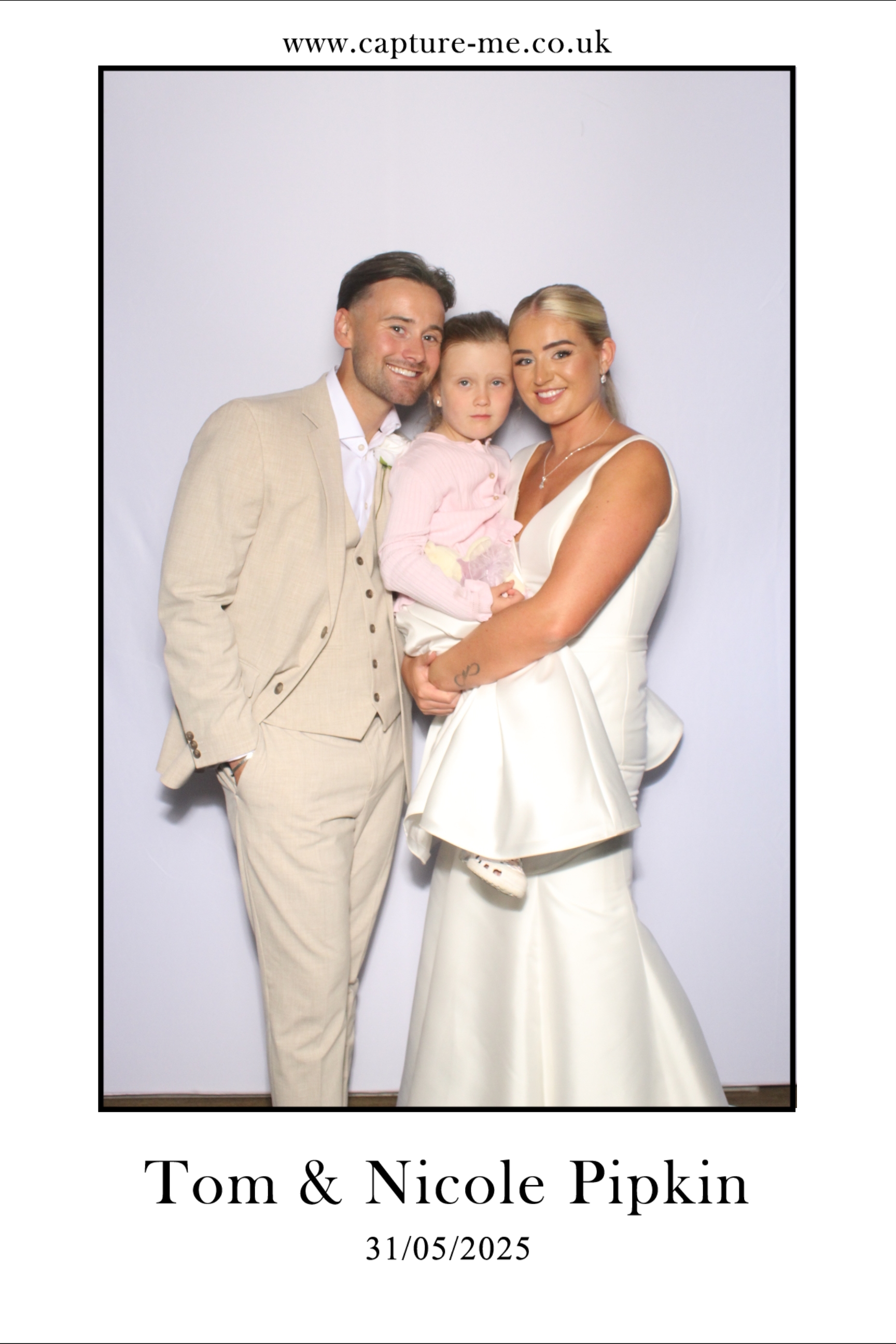 Nicole & Tom's Wedding | View more photos from the event at gallery.capture-me.co.uk/u/Capture-me/Nicole-Toms-Wedding