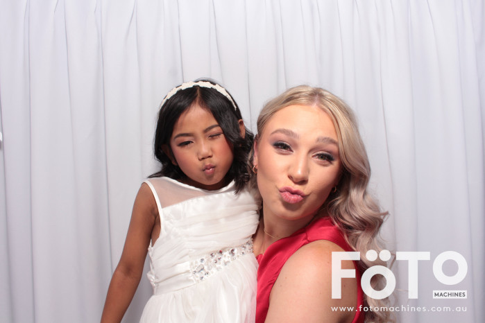 Doi & Zaza's Wedding | View more photos from the event at gallery.fotomachines.com.au/u/FOTOMachines/Doi-Zazas-Wedding